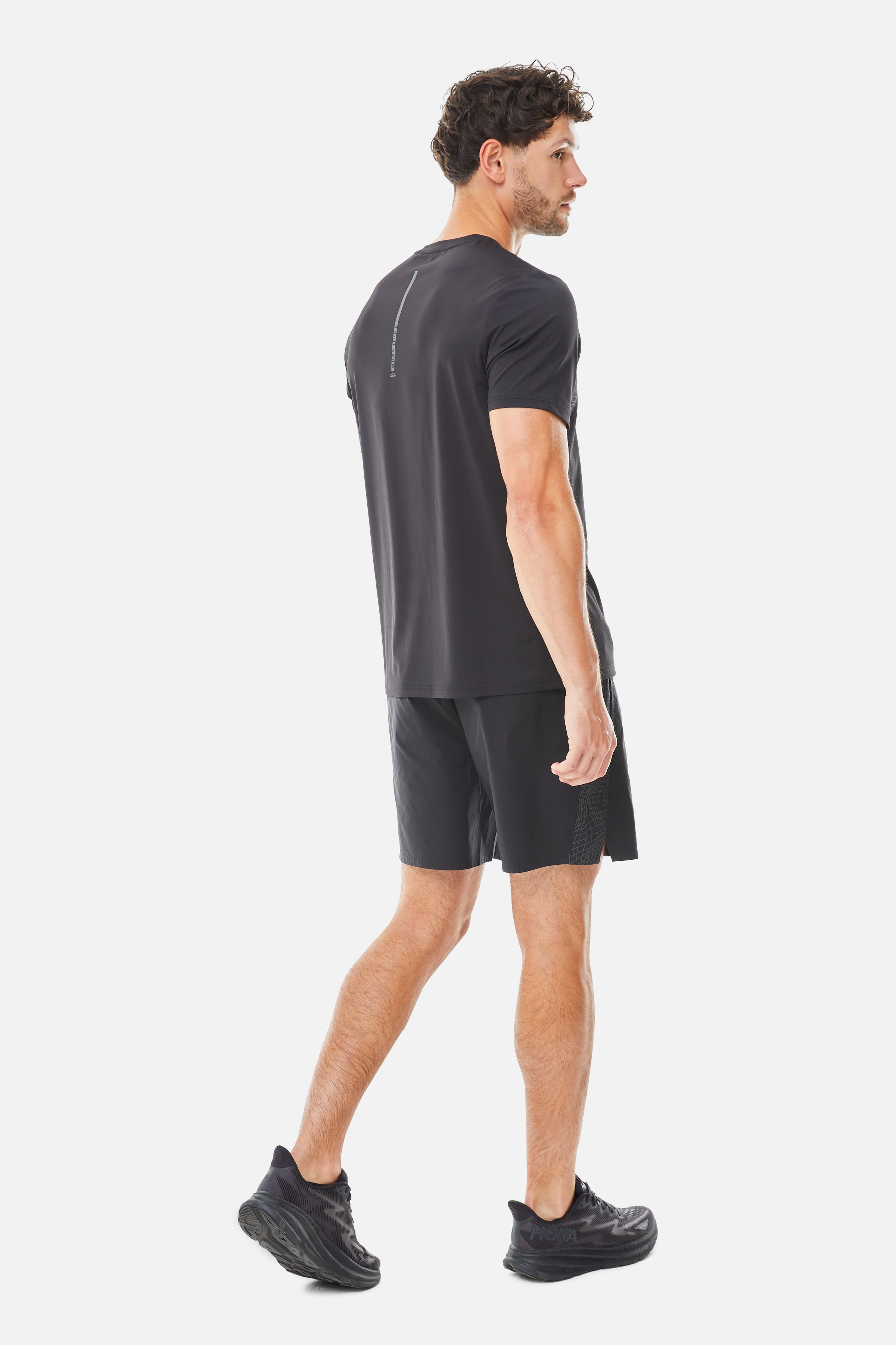 Vantage Short - Black