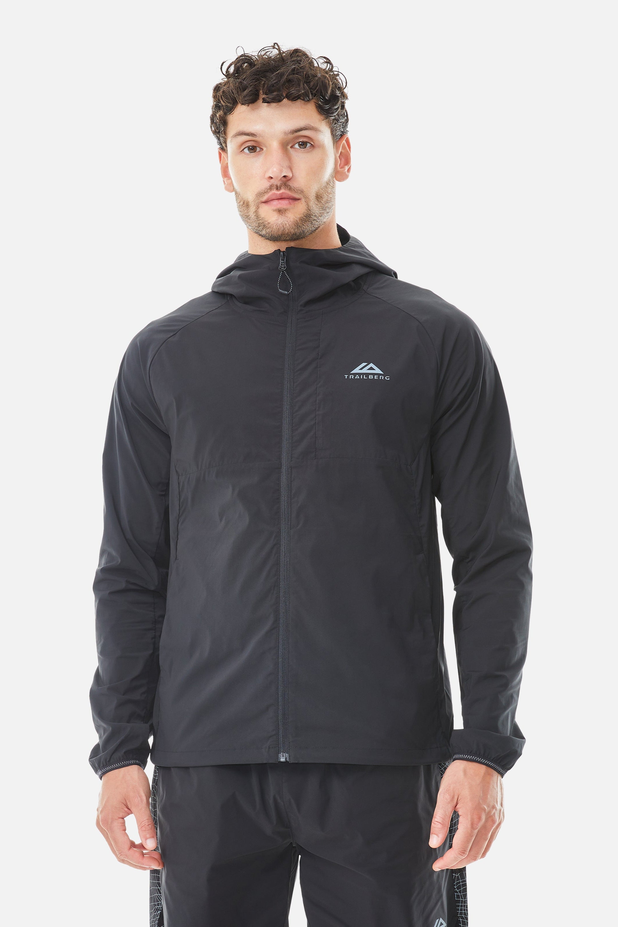 Vantage Hood - Black