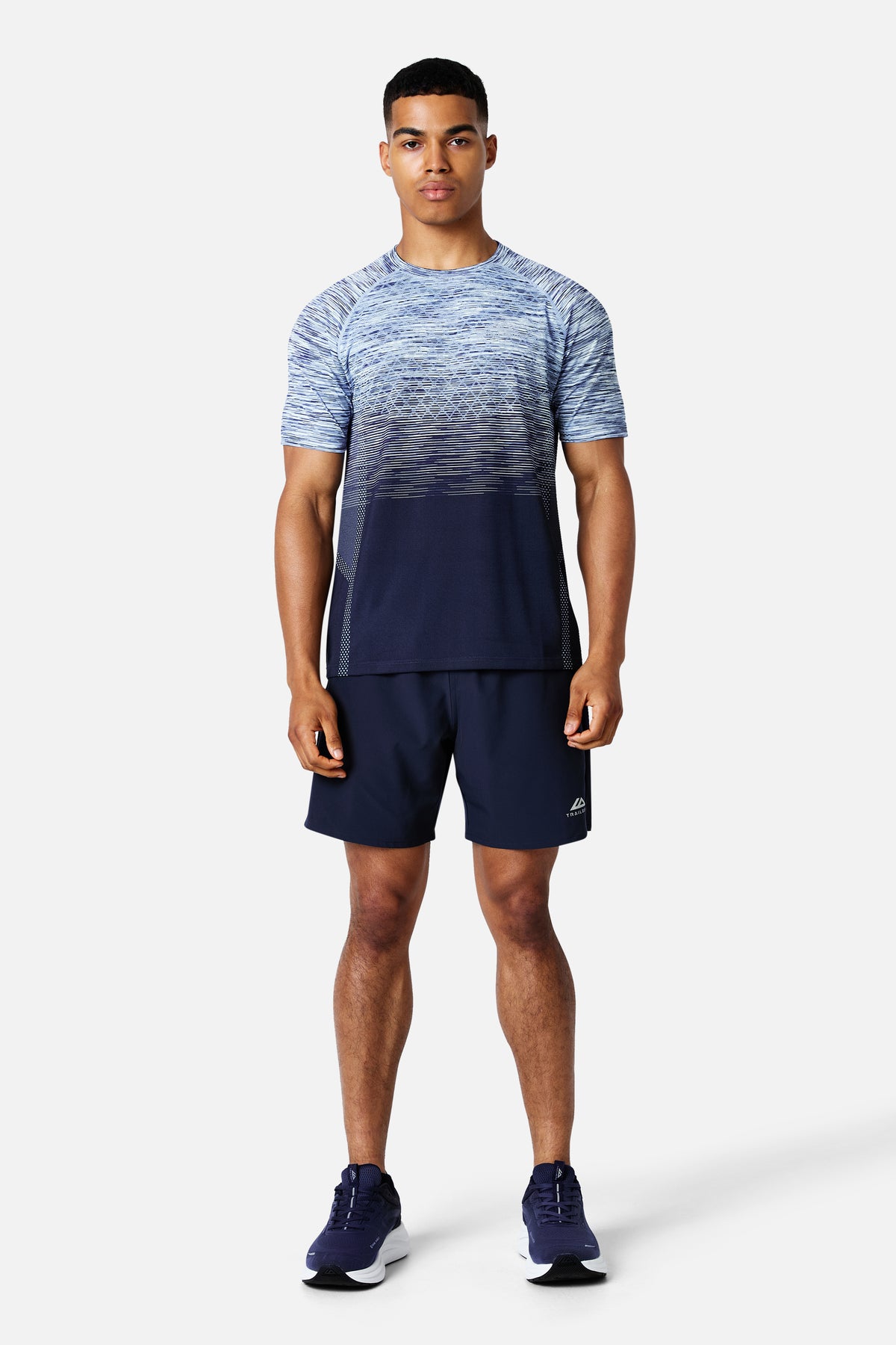 Stride Seamless Essentials 2.0 Twinset - Shadowcore