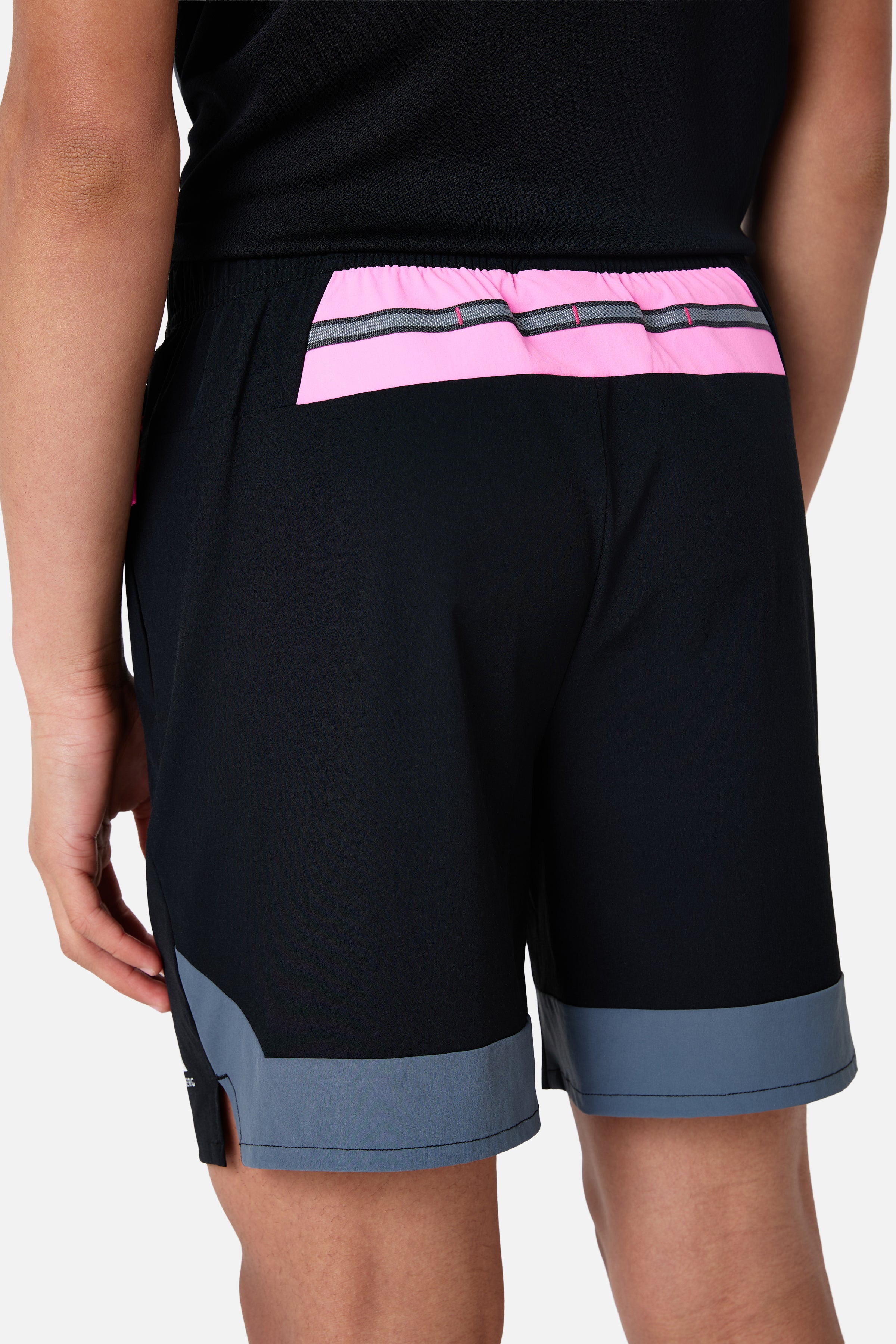 Boys Triathlon 4.0 Short - Black/Storm Grey/Cosmic Pink