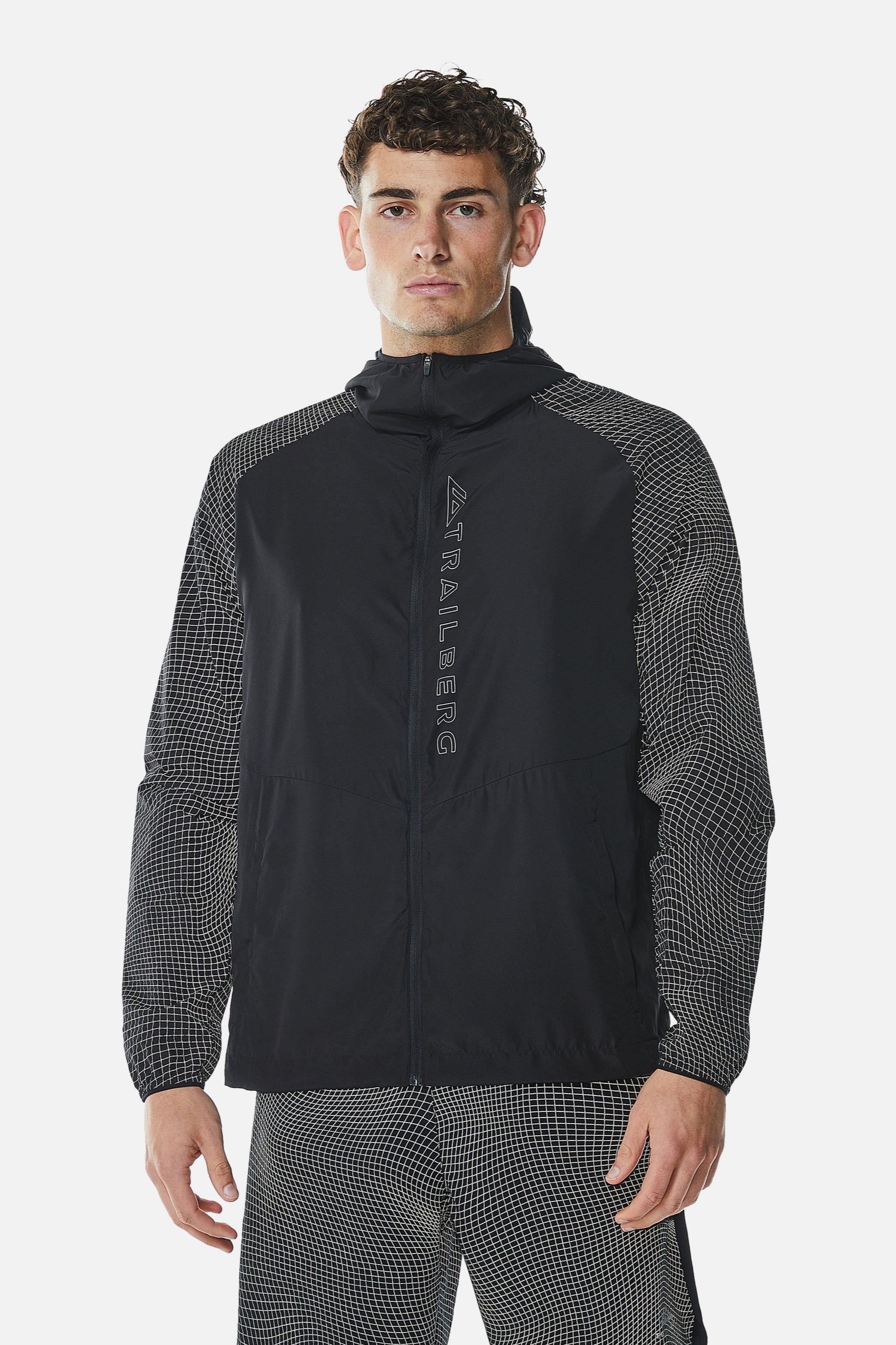 Aspect Windbreaker - Black