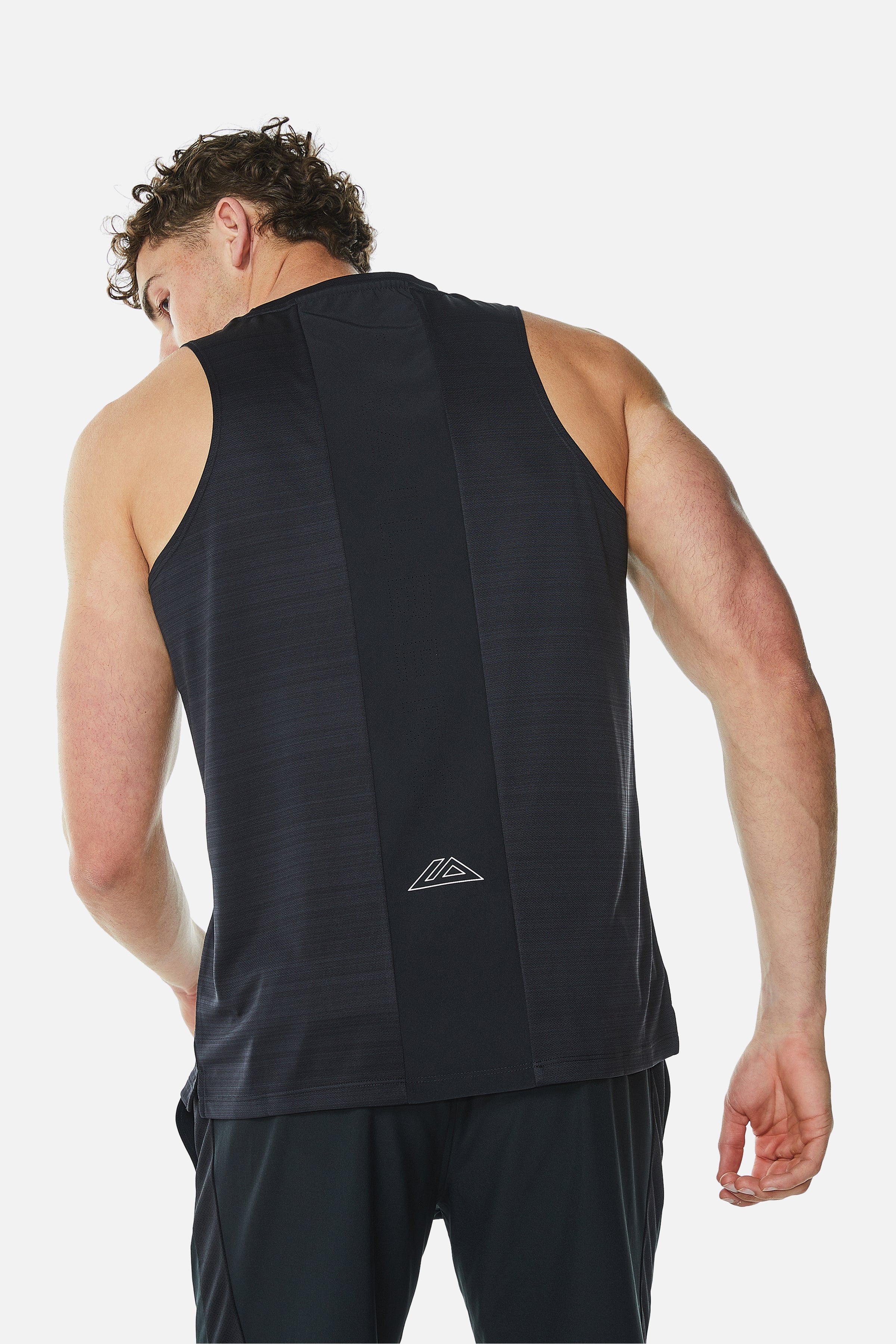 SS25 Cloud Running Vest - Black
