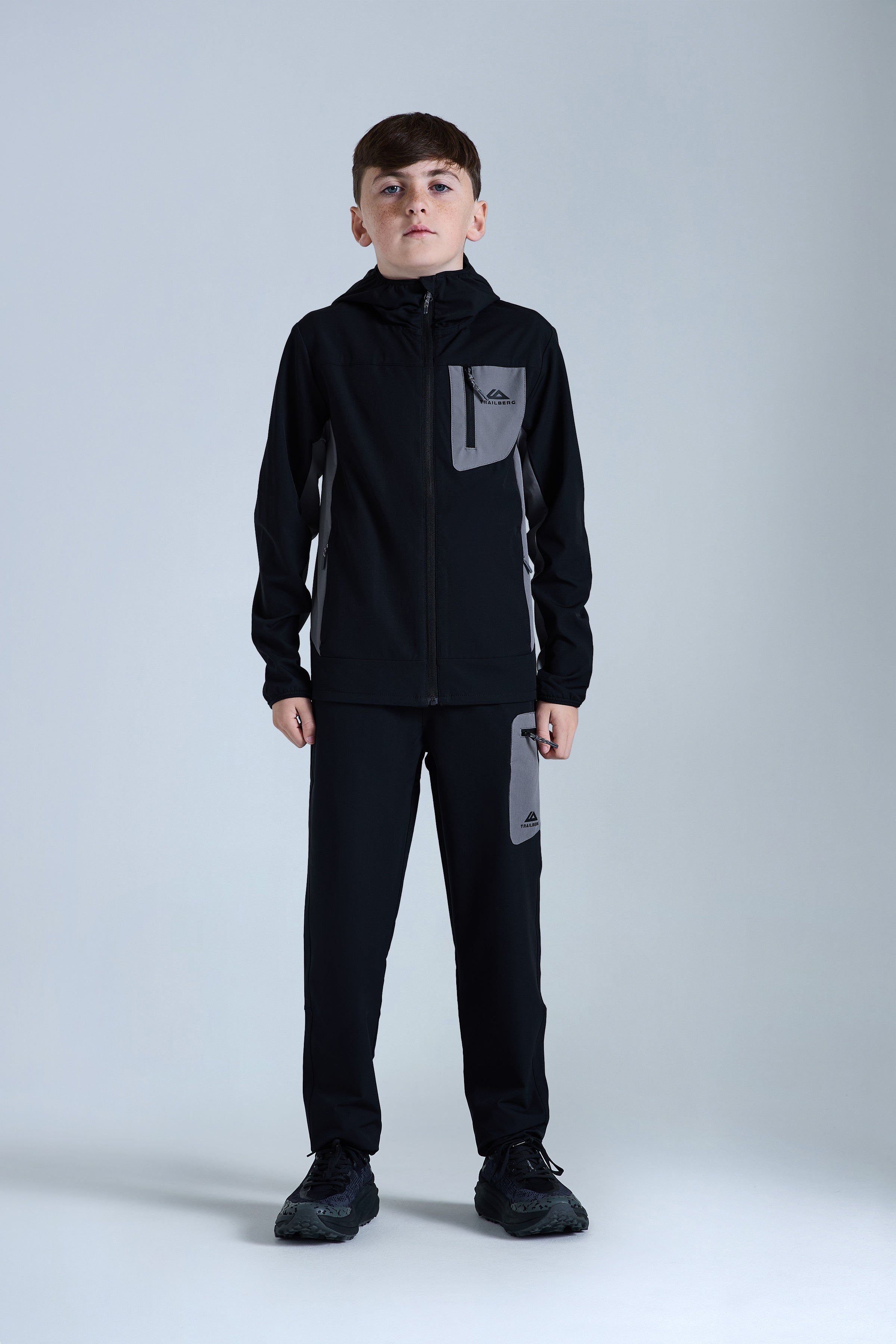 Boys Venture Outdoor Tracksuit - Black