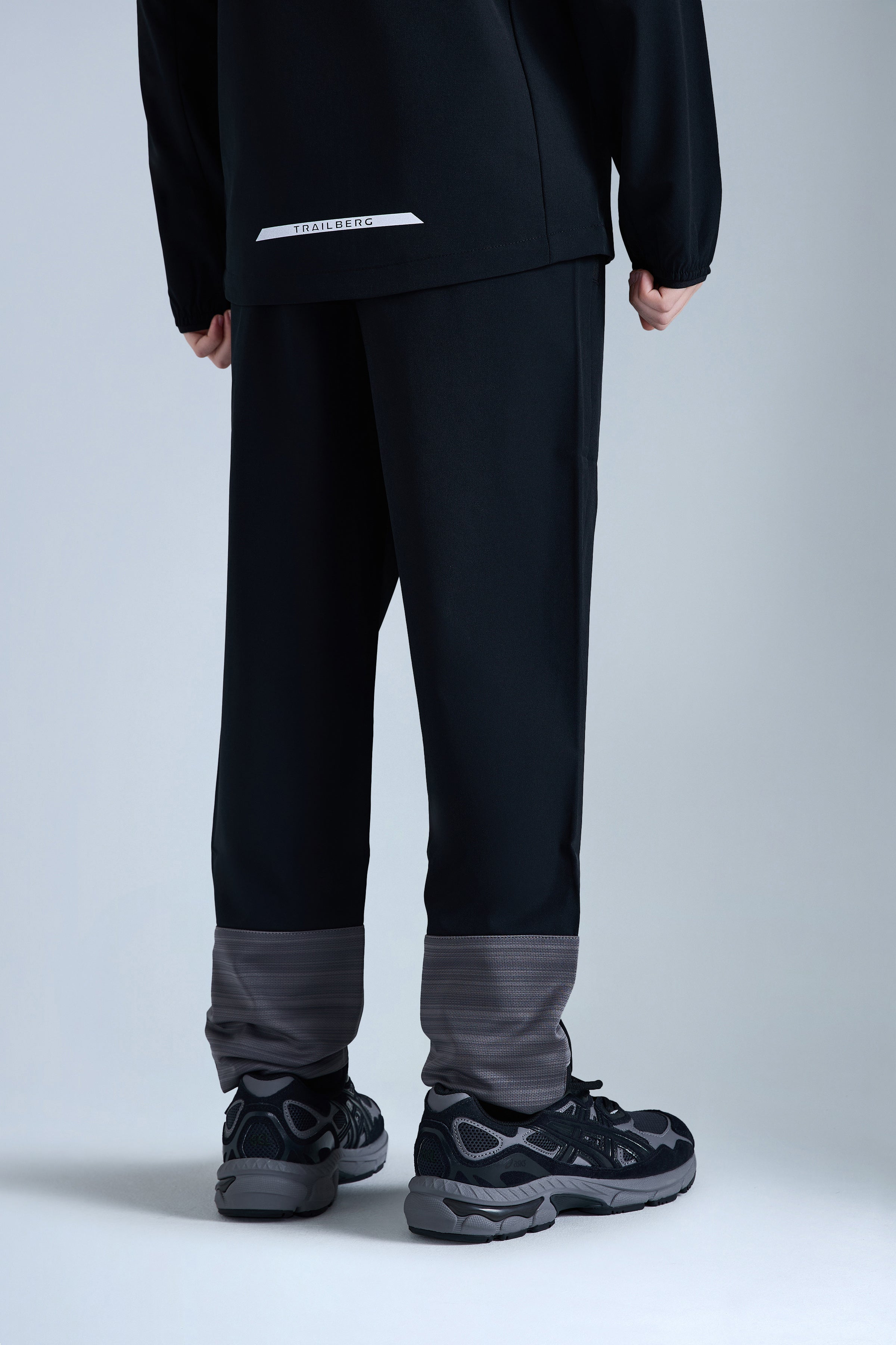 Boys Cloud 2.0 Woven Pant - Black/Urban Smoke
