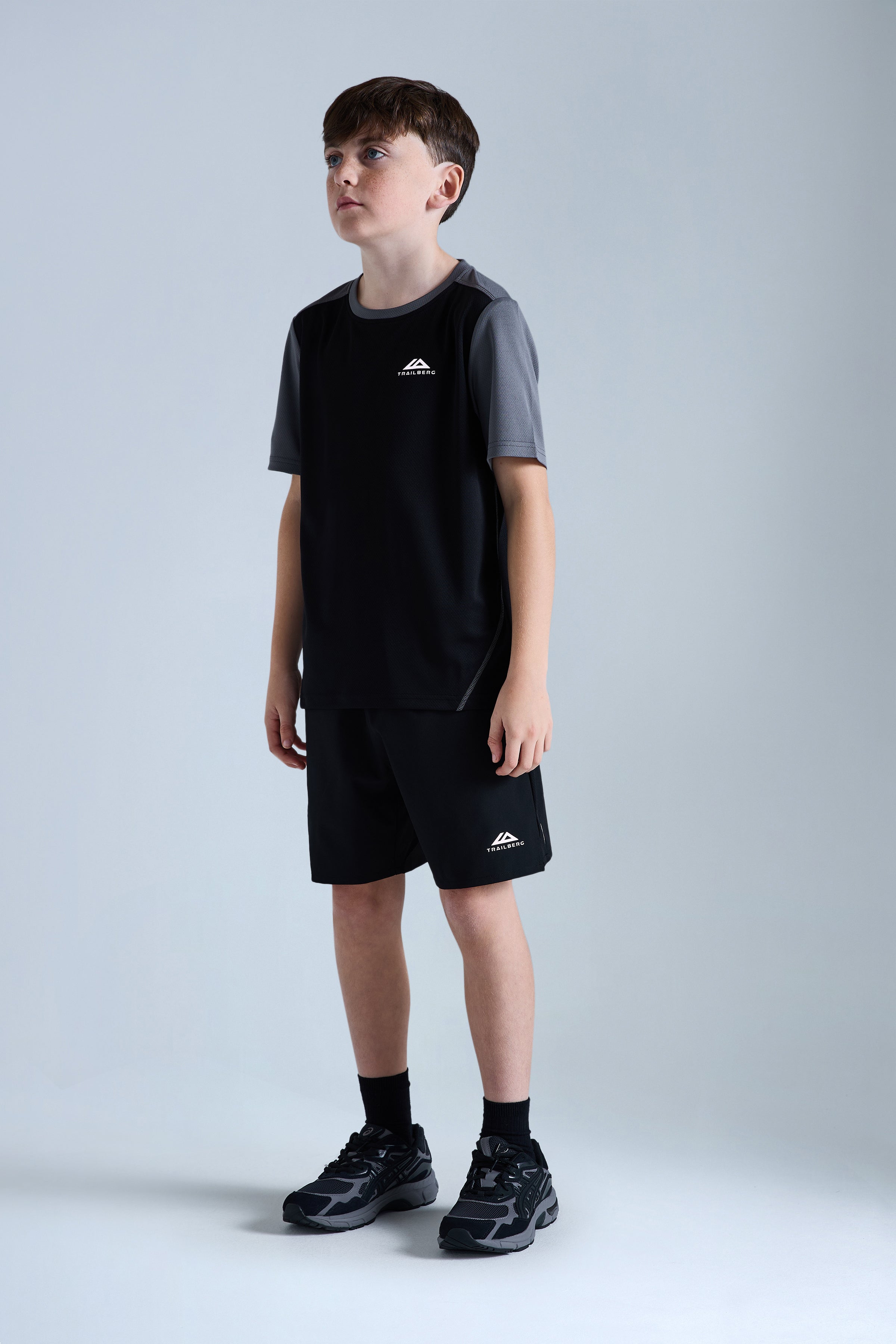 Boys Essentials Tee - Black/Urban Smoke