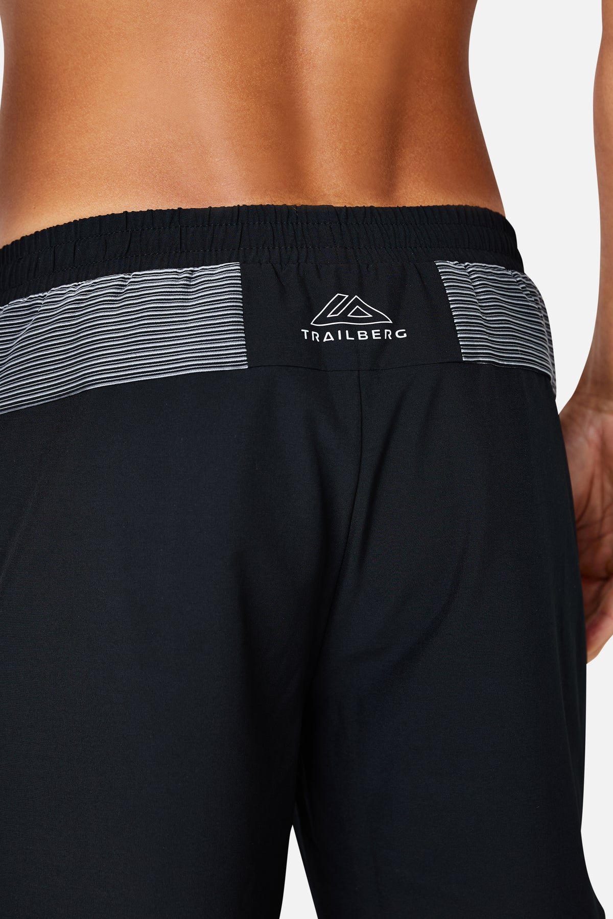 Equator Twinset - Black