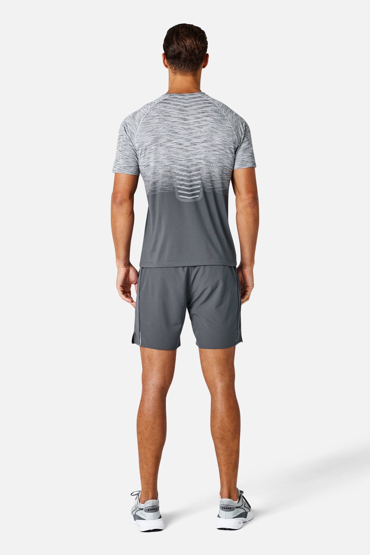 Essentials 2.0 Short - Graphite Grey
