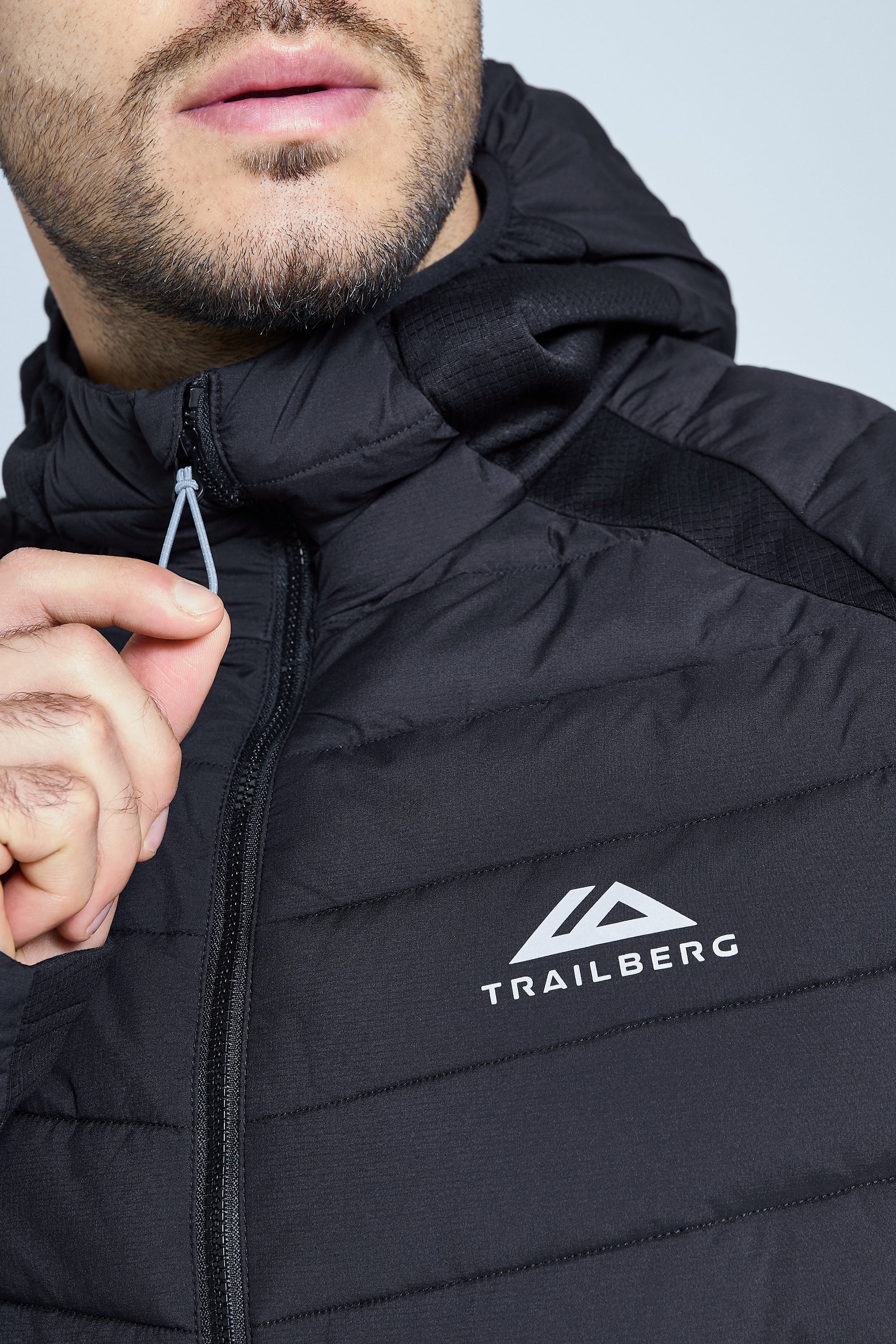 Cyclone Hybrid Jacket - Black