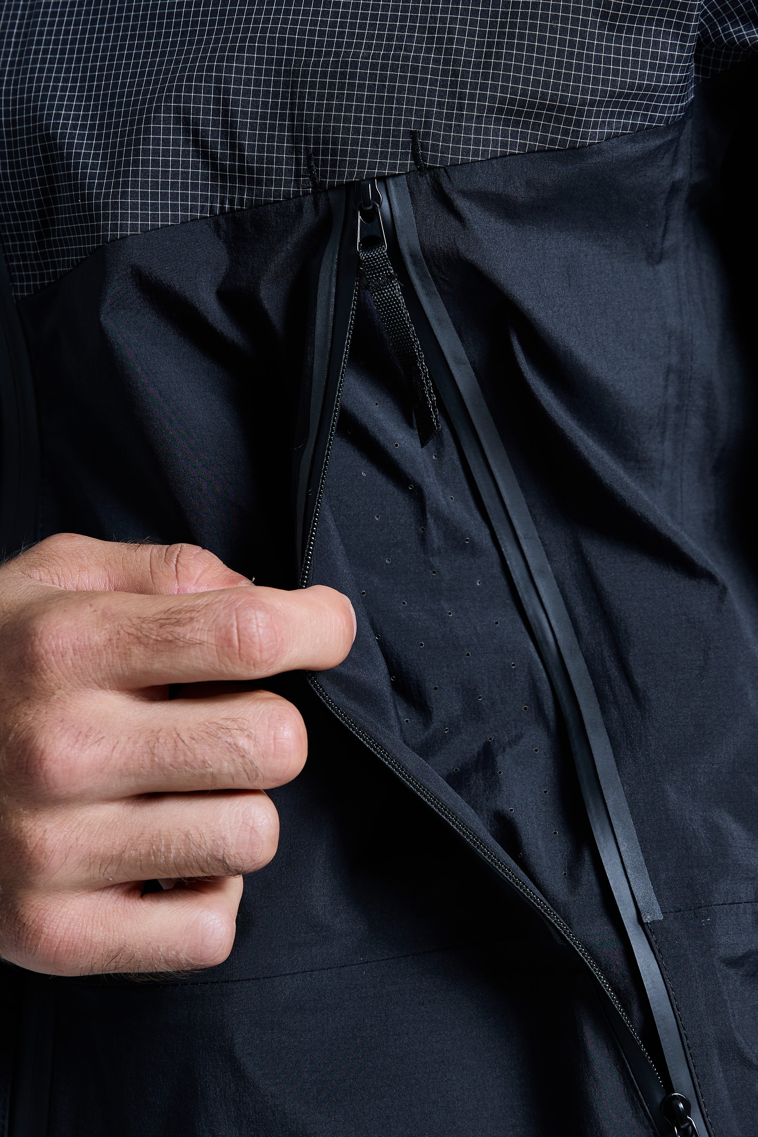 Pioneer Waterproof Jacket - Black