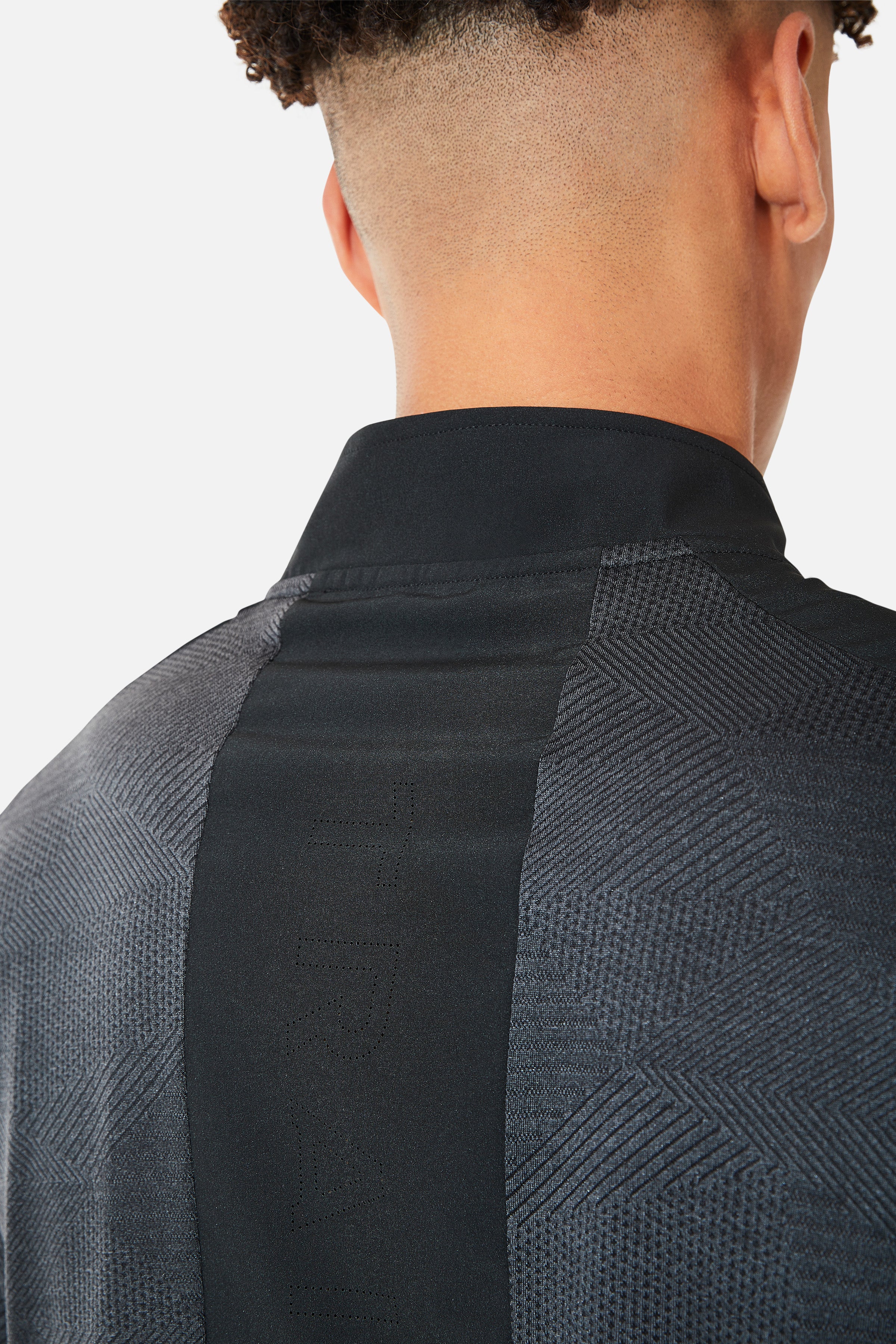 Dimension Quarter Zip - Black/Grey