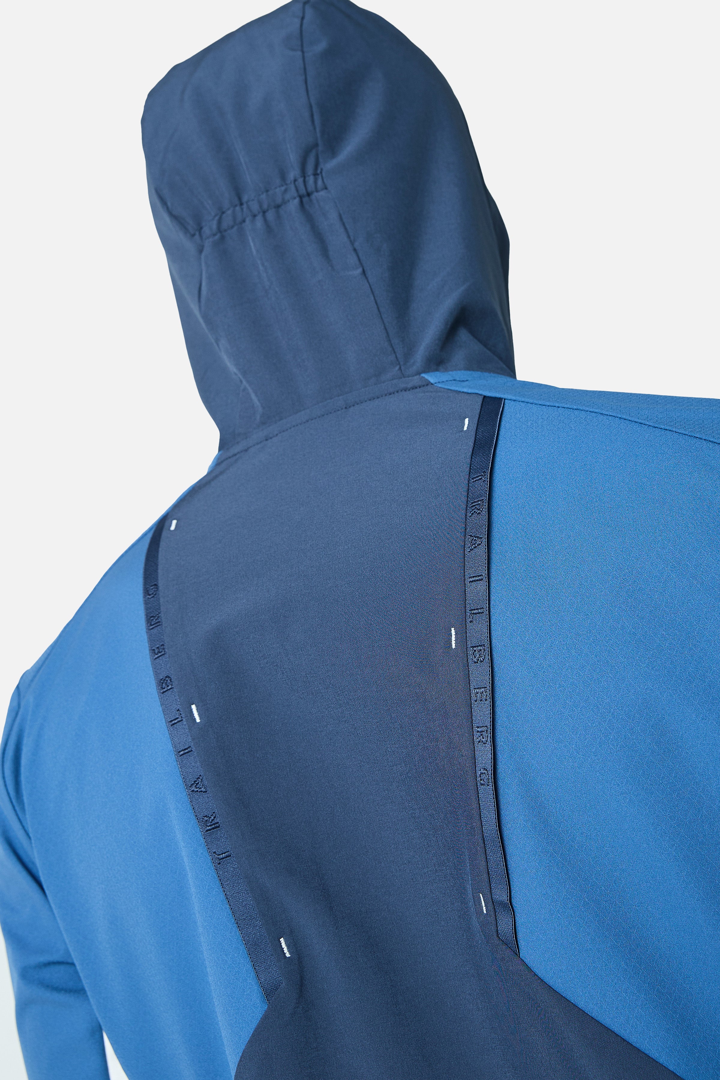 Triathlon Ultra Windbreaker - Storm Blue/Inkline/Frosted Ridge