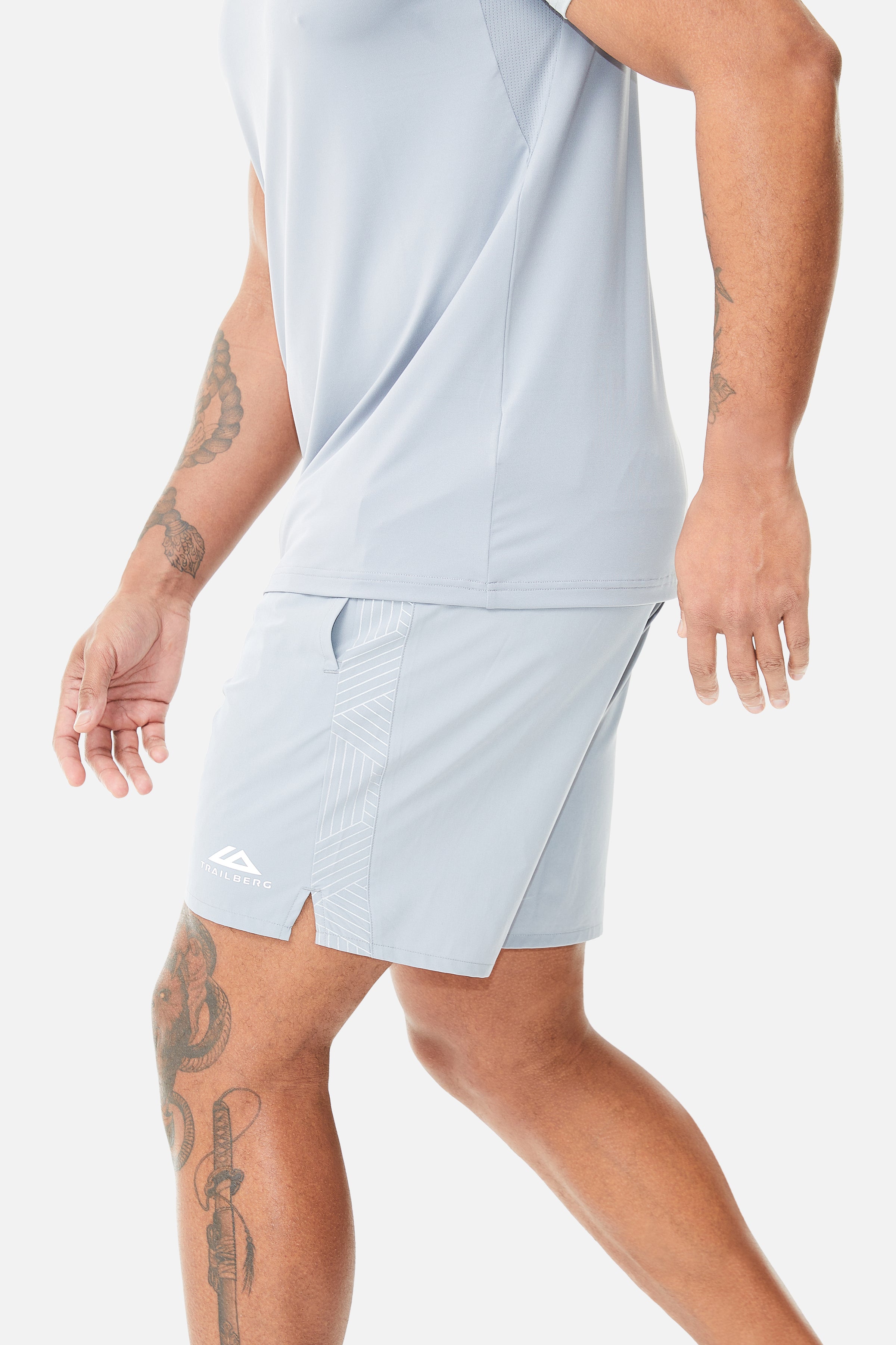 Axis Short - Frosted Fog