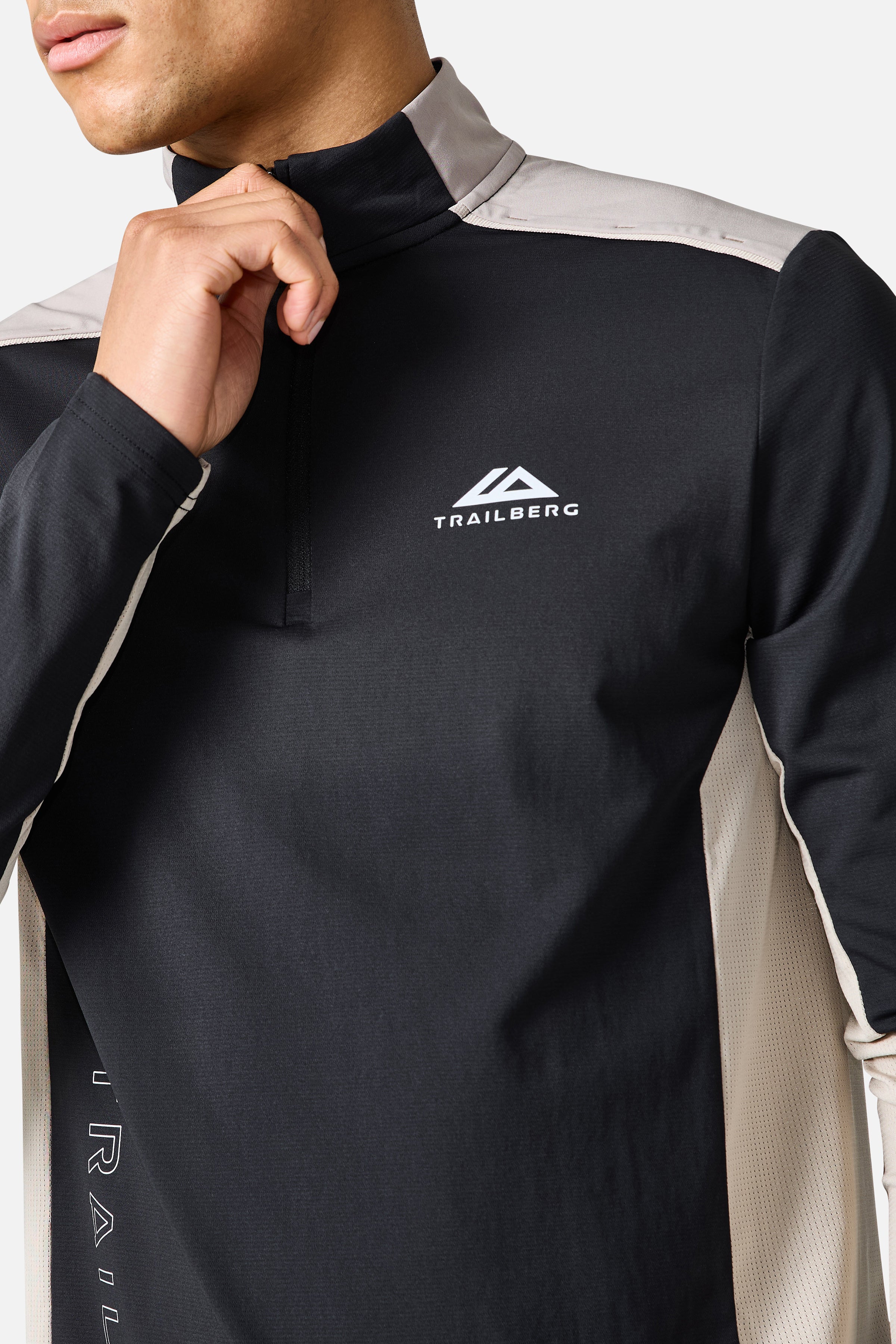 AW25 Triathlon 1/4 Zip - Black/Pale Taupe/Fossil Brown