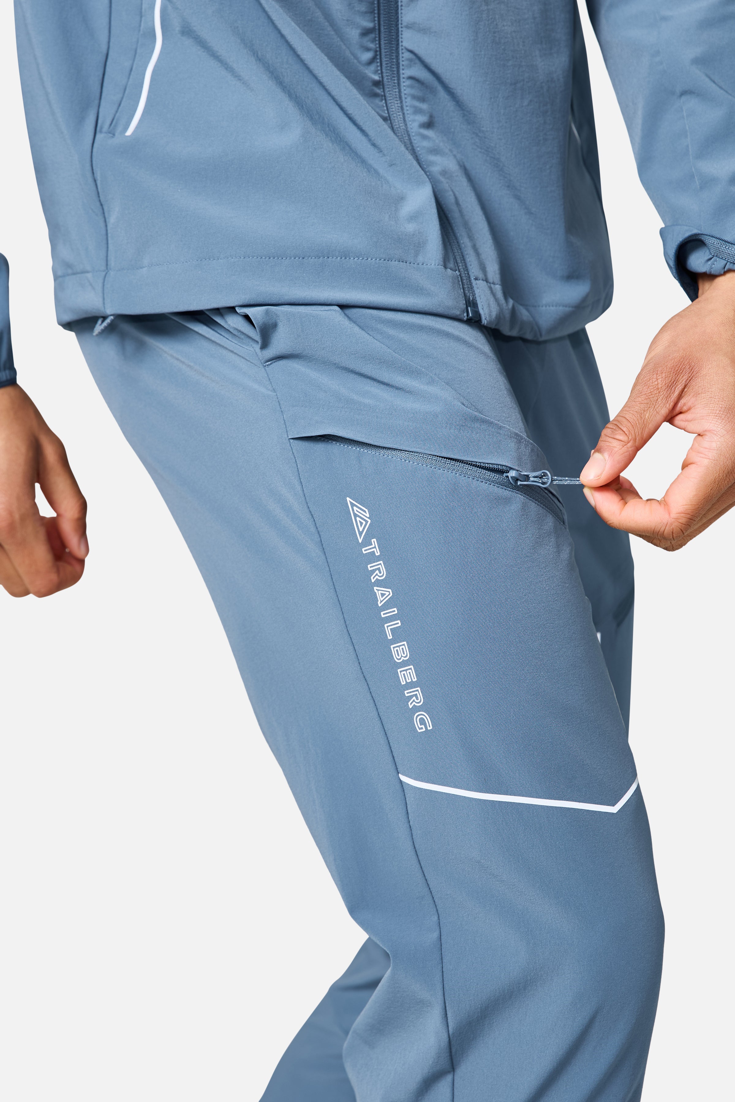 Zion Tracksuit - Breeze