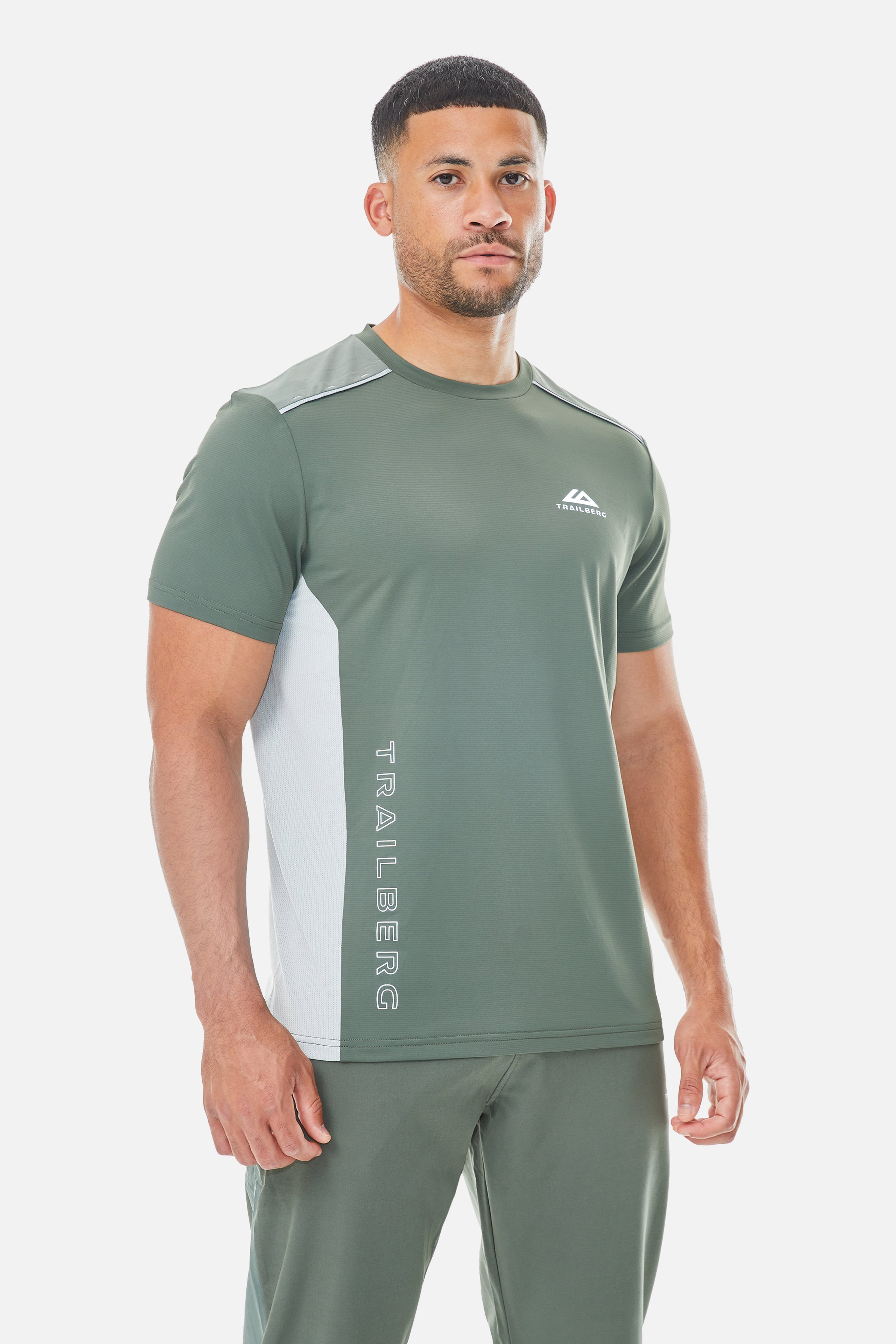 AW25 Triathlon Tee - Dark Fern/Pine Dust/Frosted Leaf