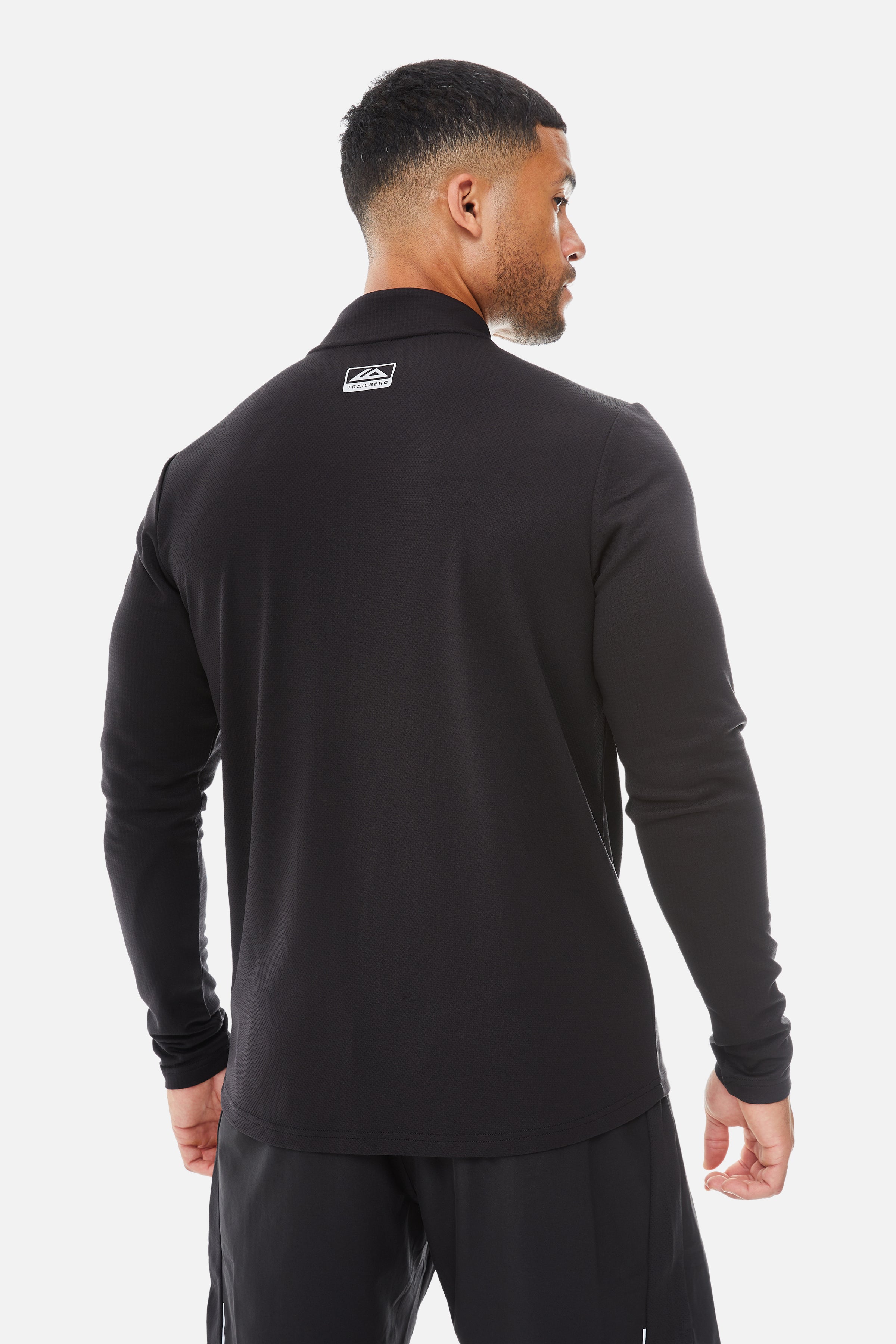 Focus Quarter Zip - Black