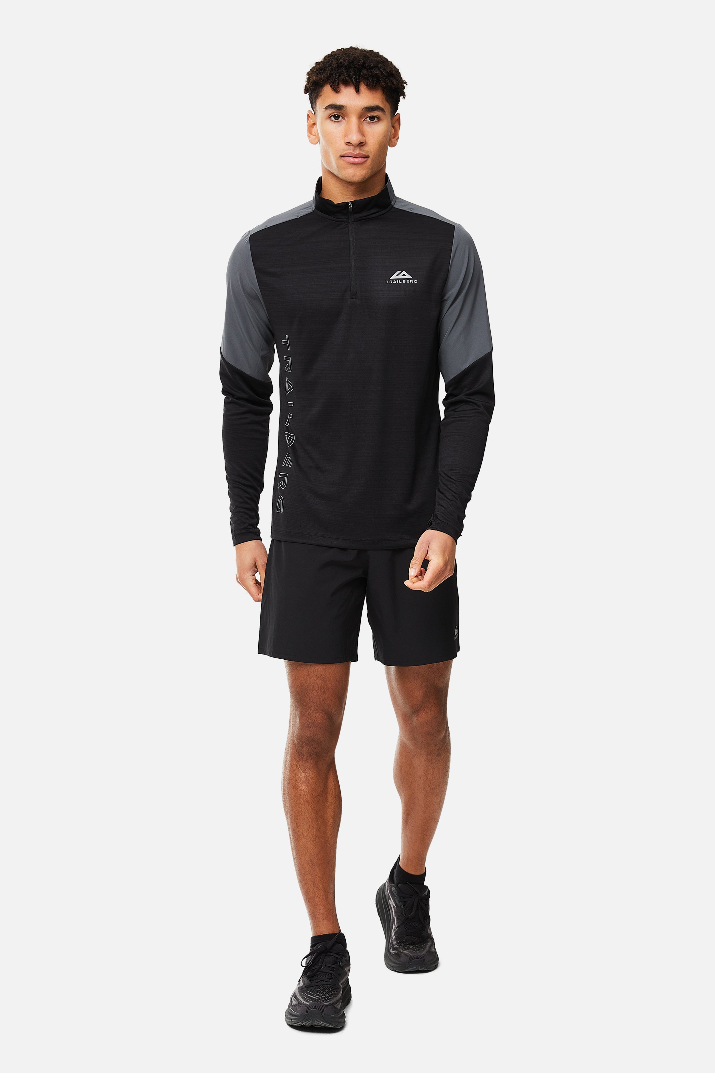 SS25 Triathlon Quarter Zip - Black/Iron Grey