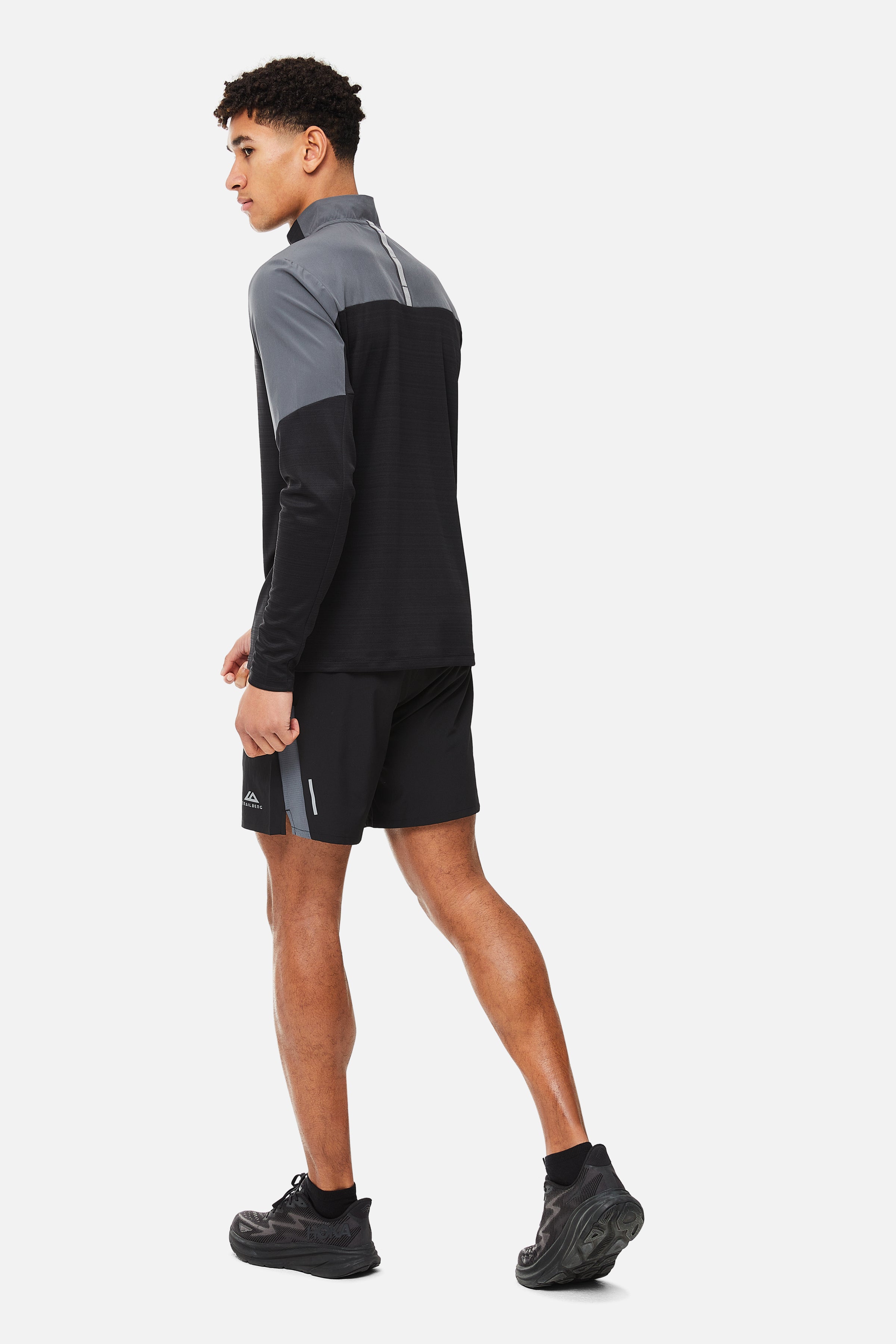 SS25 Triathlon Quarter Zip - Black/Iron Grey