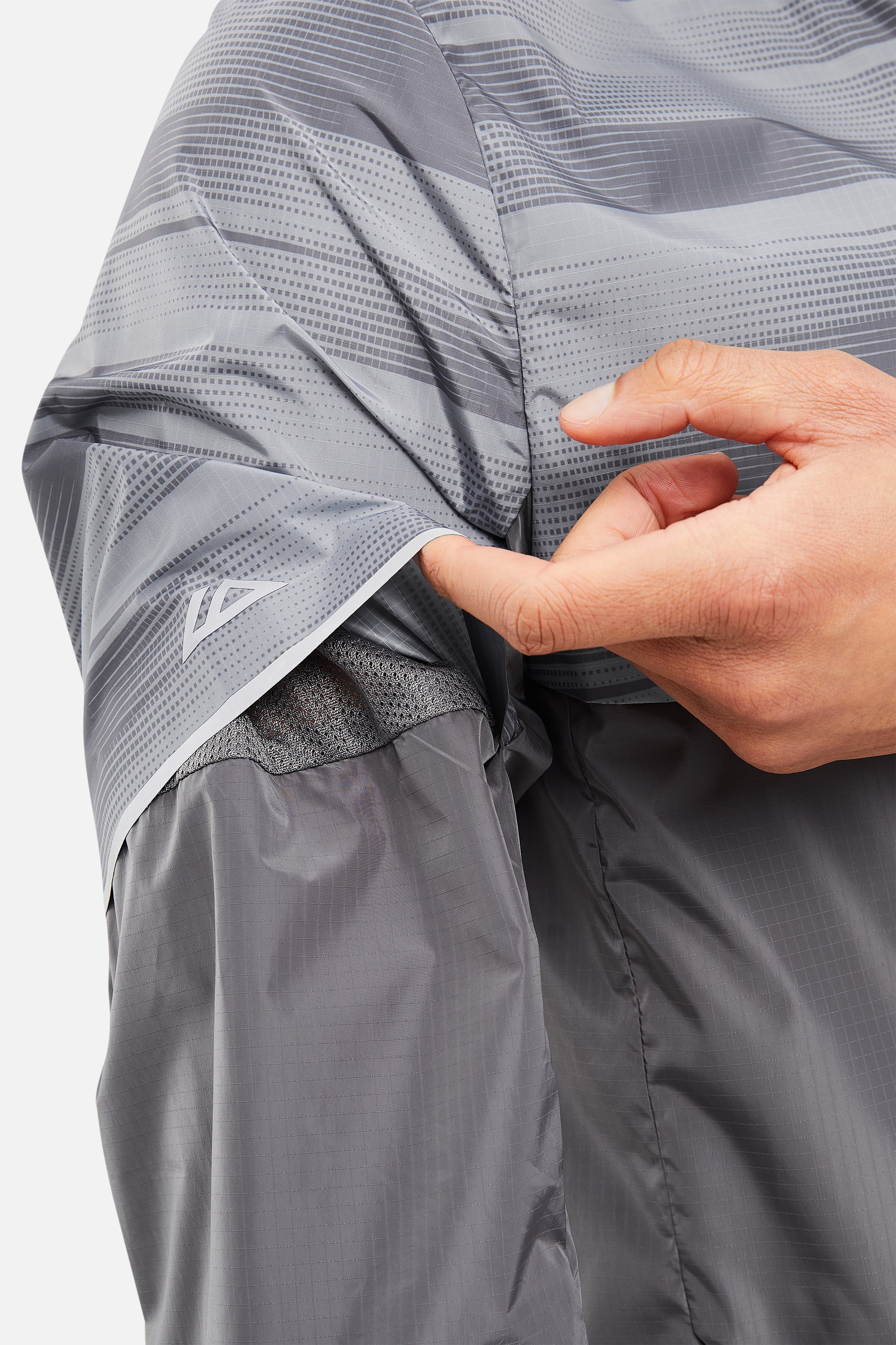 Dimension 2.0 Windbreaker - Smoke Grey/Moon Grey