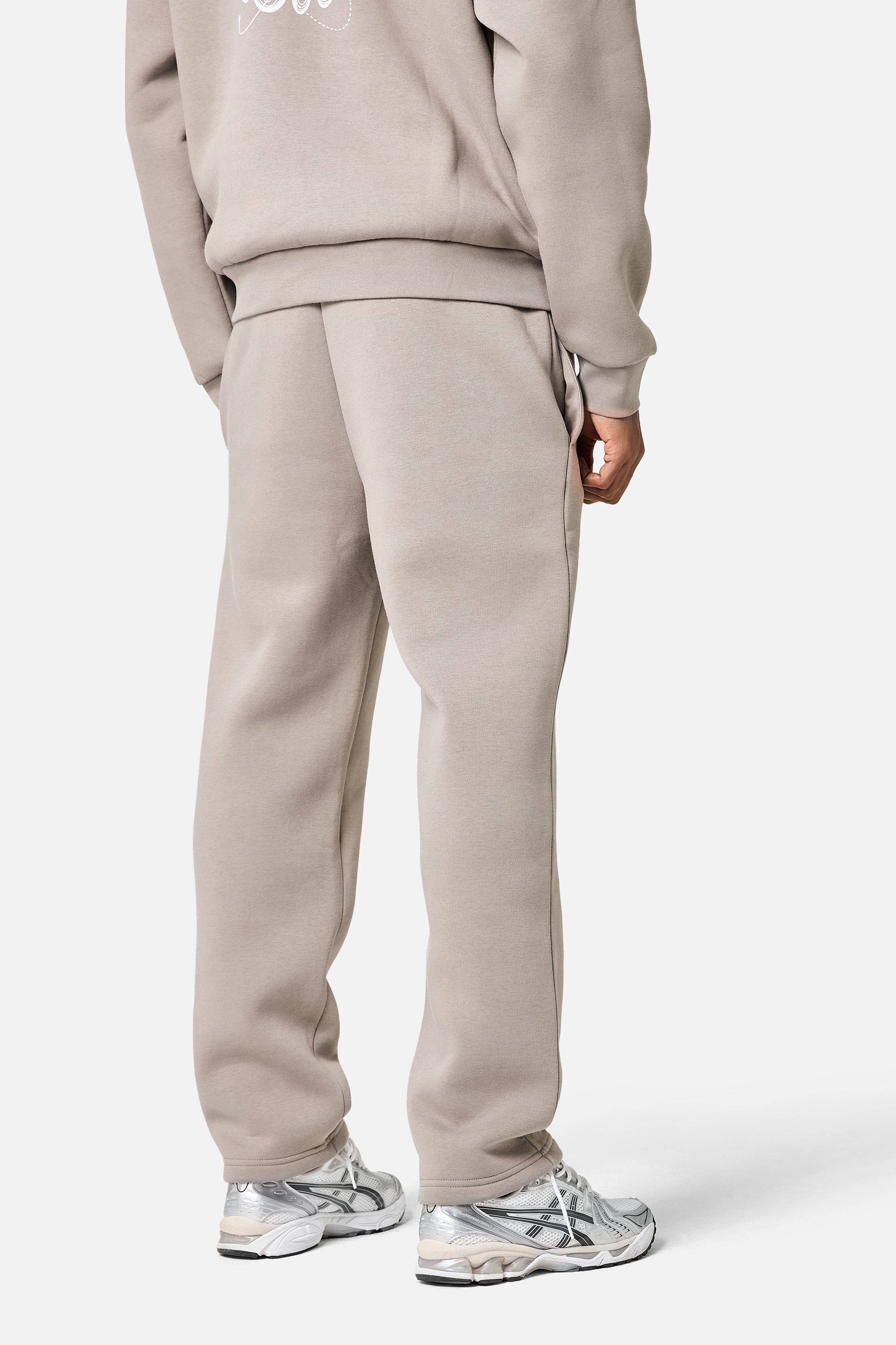 Vector Straight Leg Jogger - Mocha