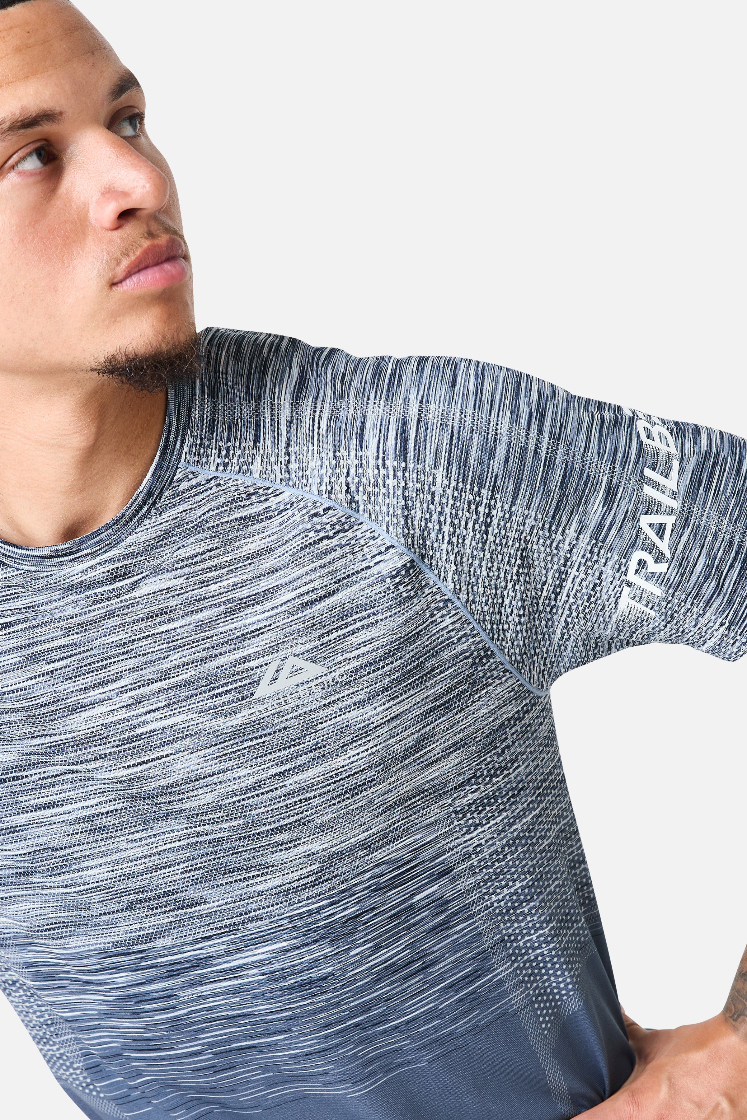 Arc Seamless Tee - Breeze/Storm Blue/Skylar/White