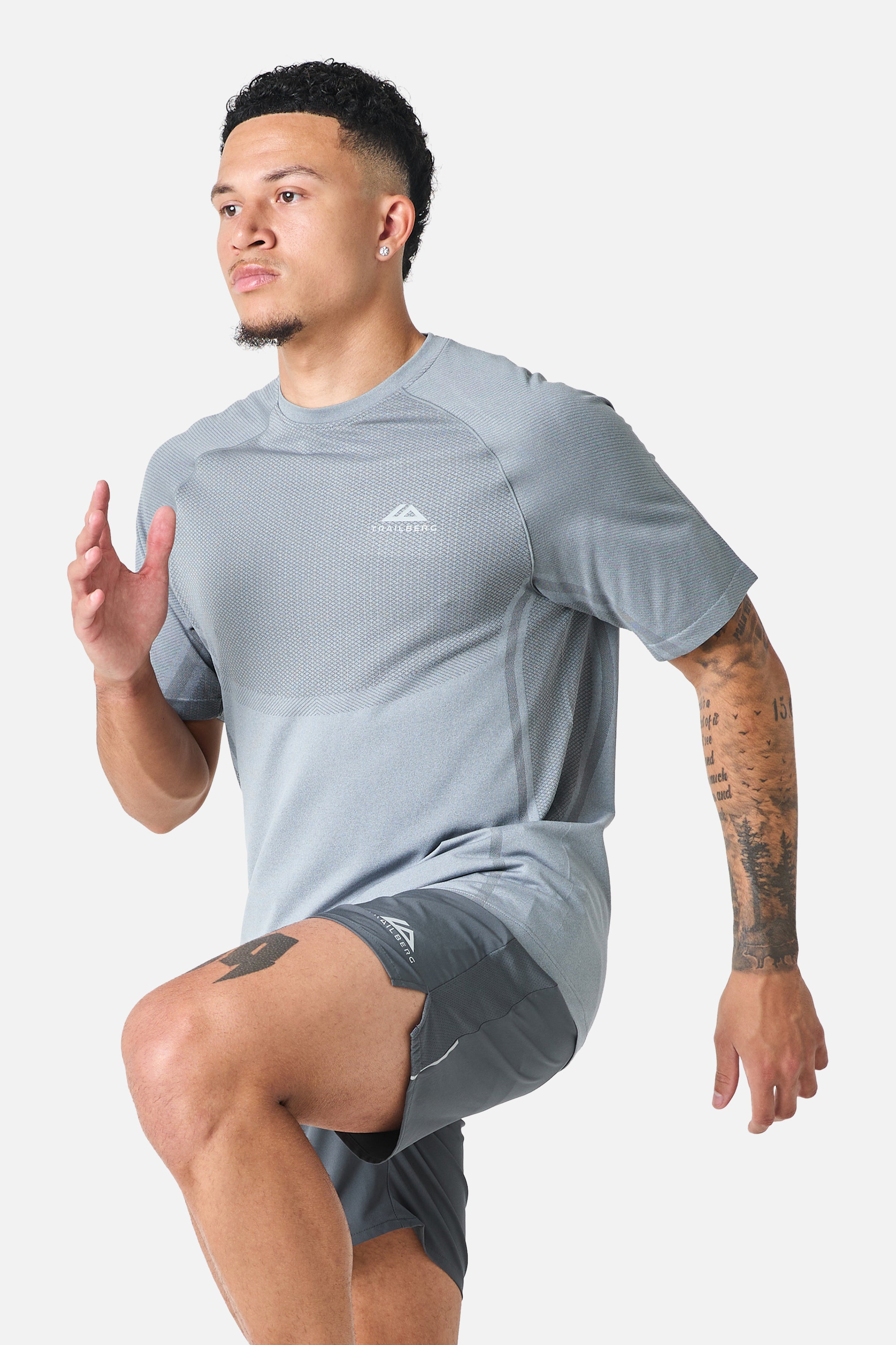 Fusion Seamless Tee - Lunar Grey/Graphite Grey
