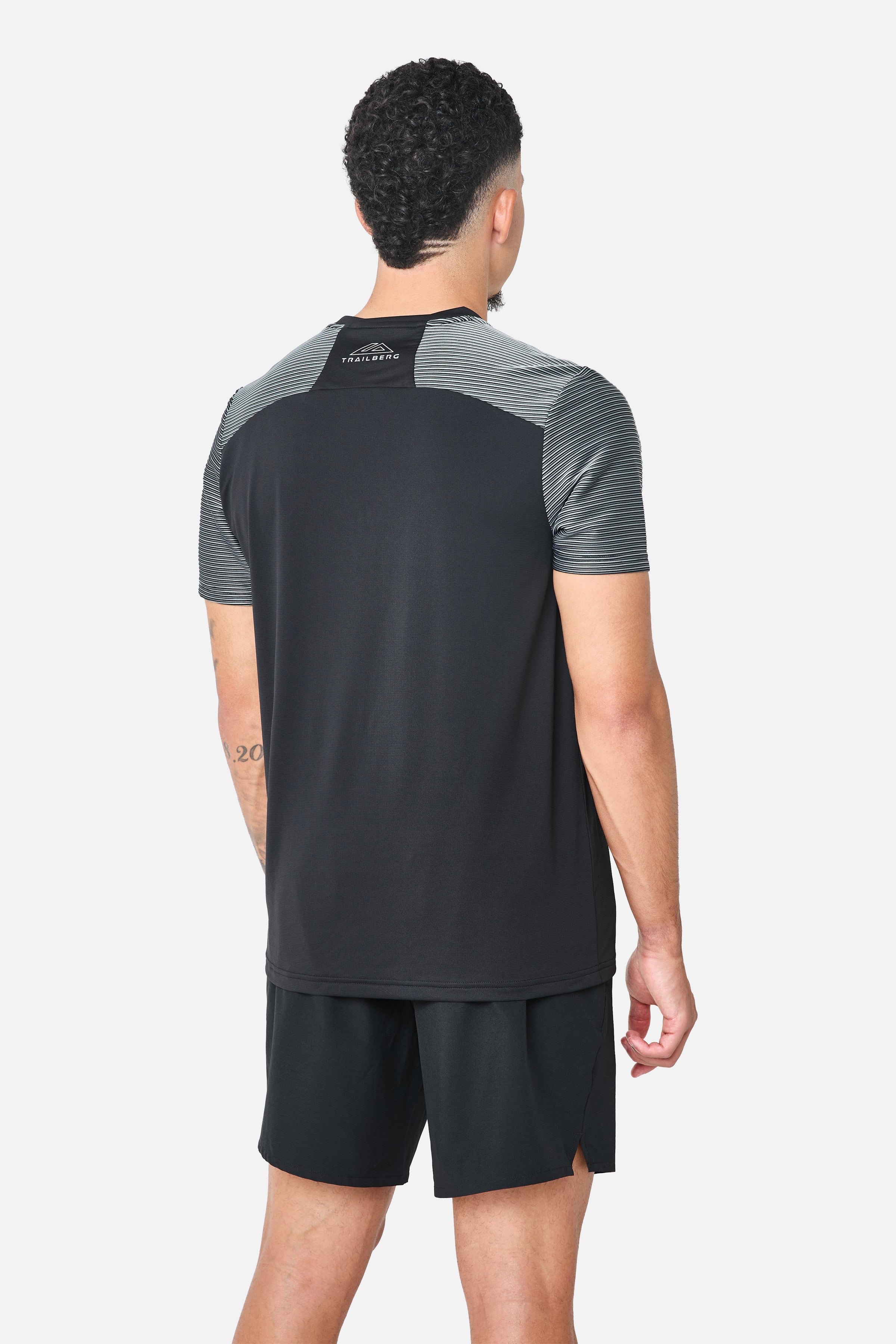 Equator Twinset - Black