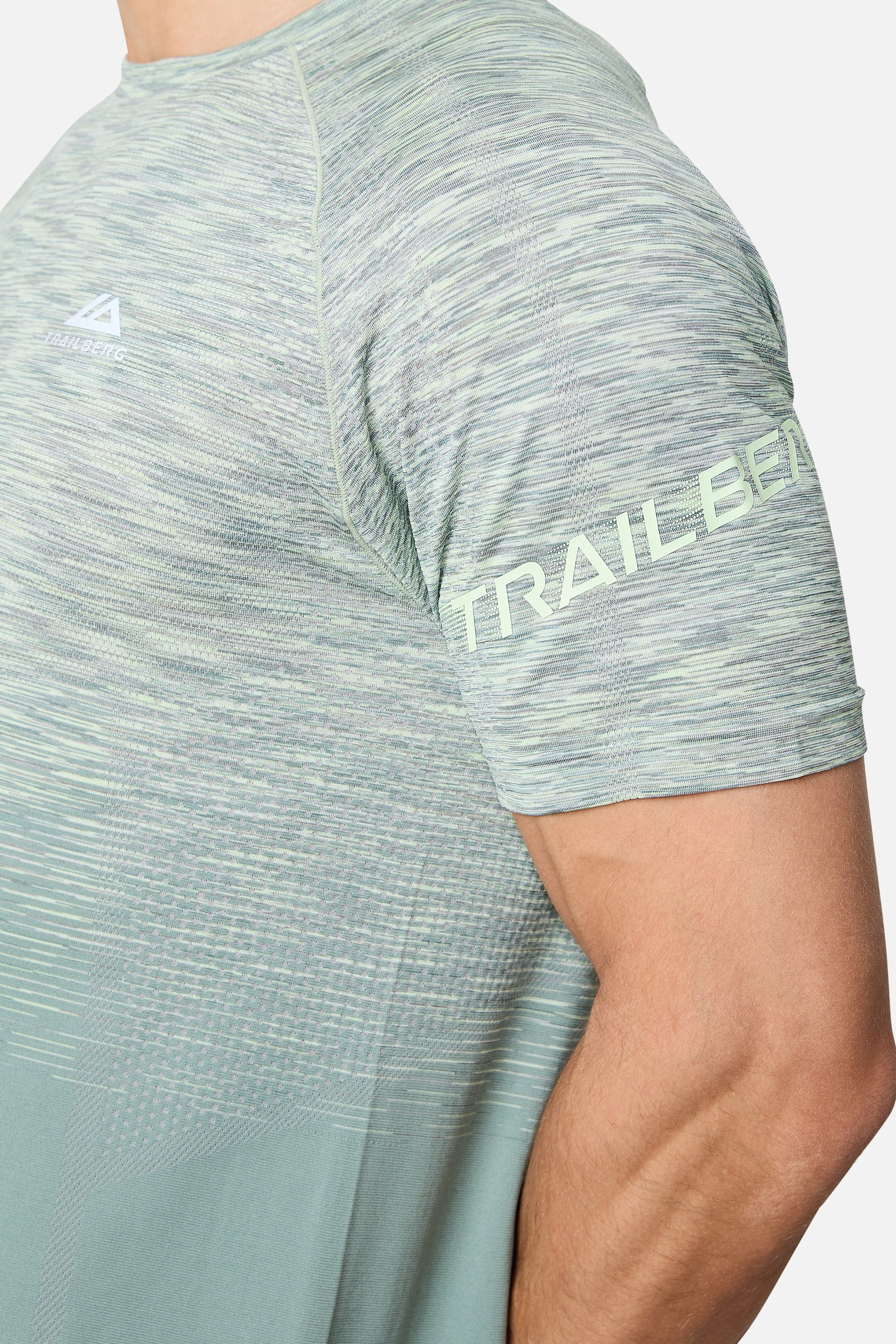 Arc Seamless Essentials 2.0 Twinset - Willow Green