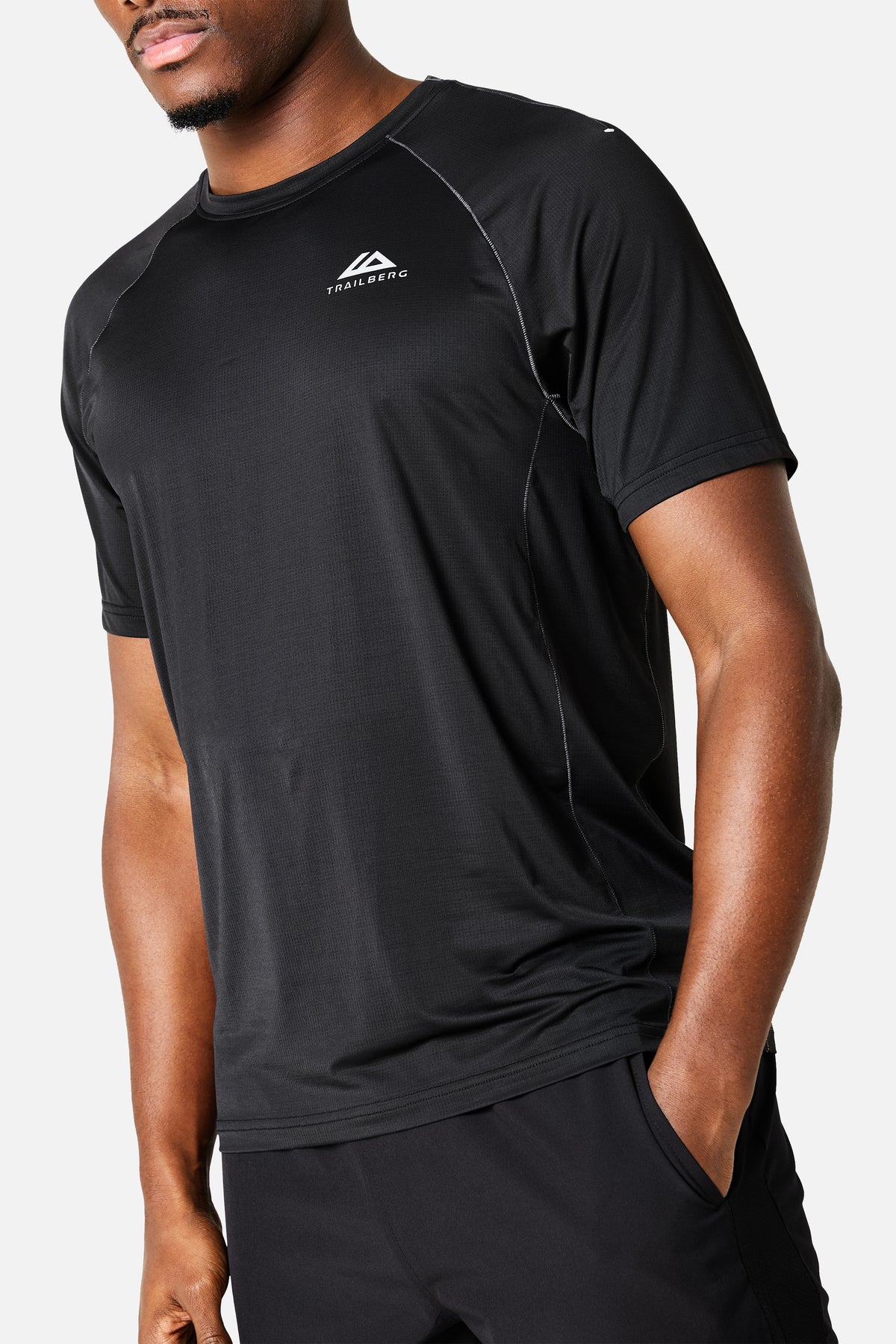 Outrider Tee - Black/Graphite Grey