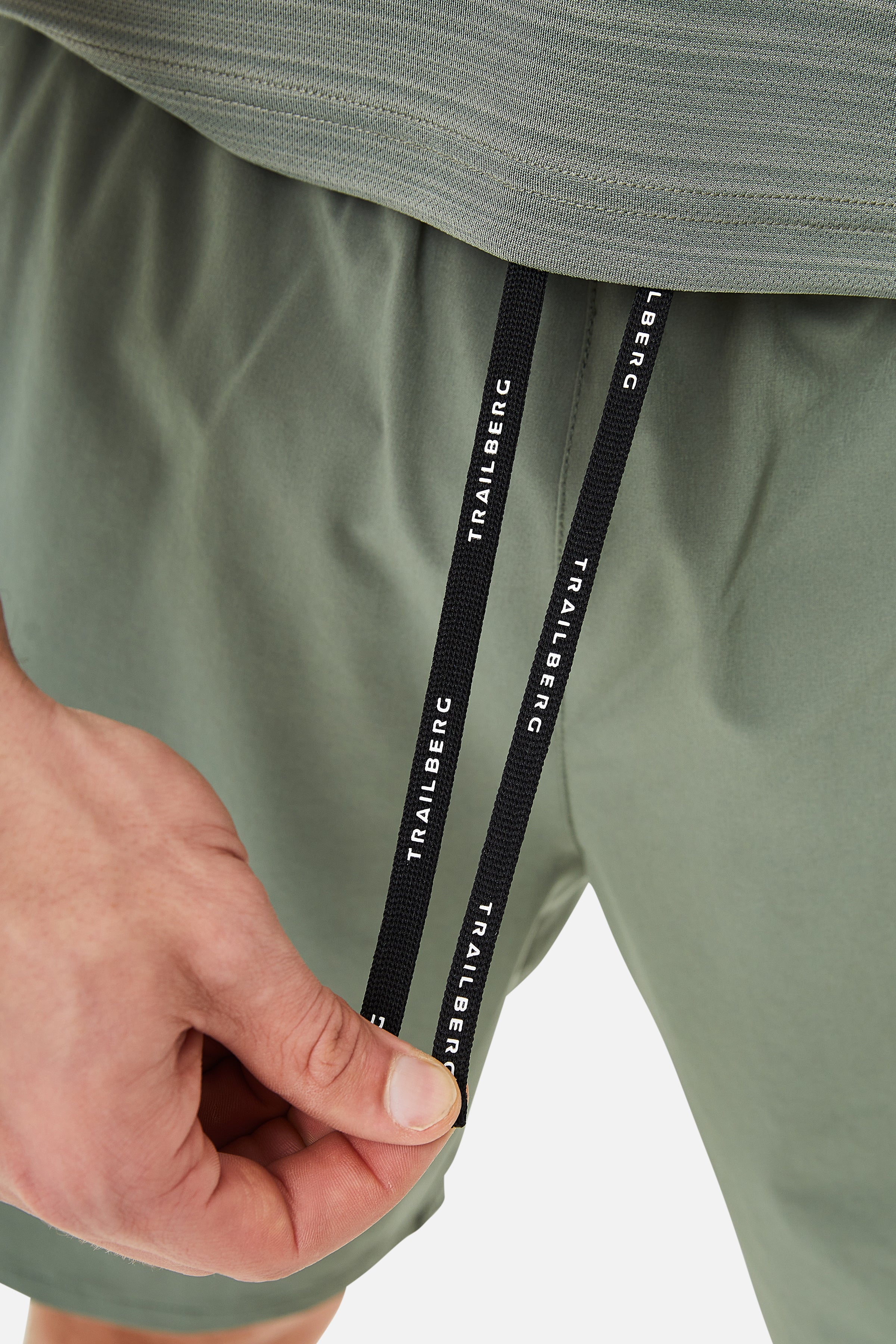 Triathlon SS25 Short - Pine Dust/Dark Fern