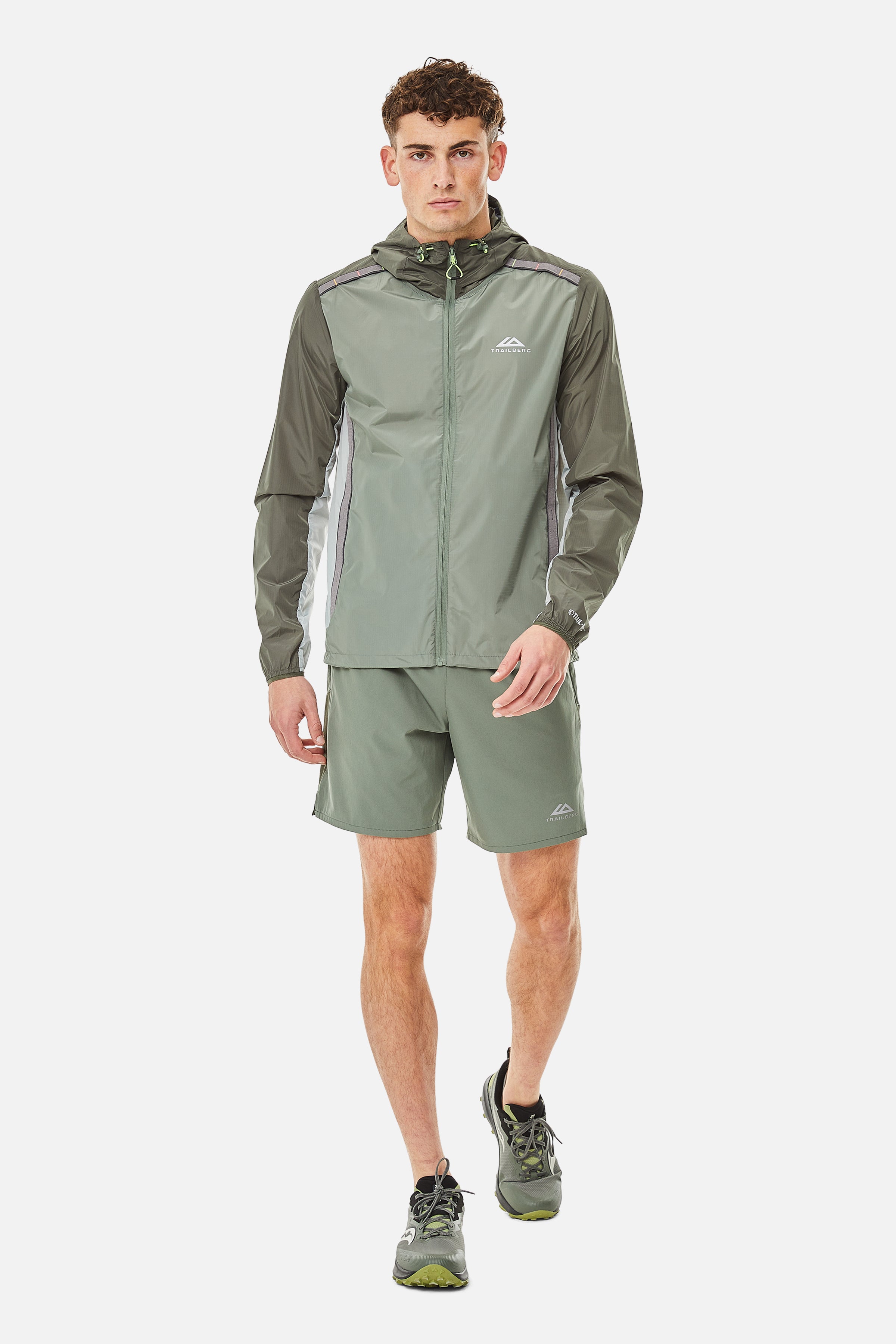 Triathlon SS25 Windbreaker - Pine Dust/Dark Fern/Frosted Leaf