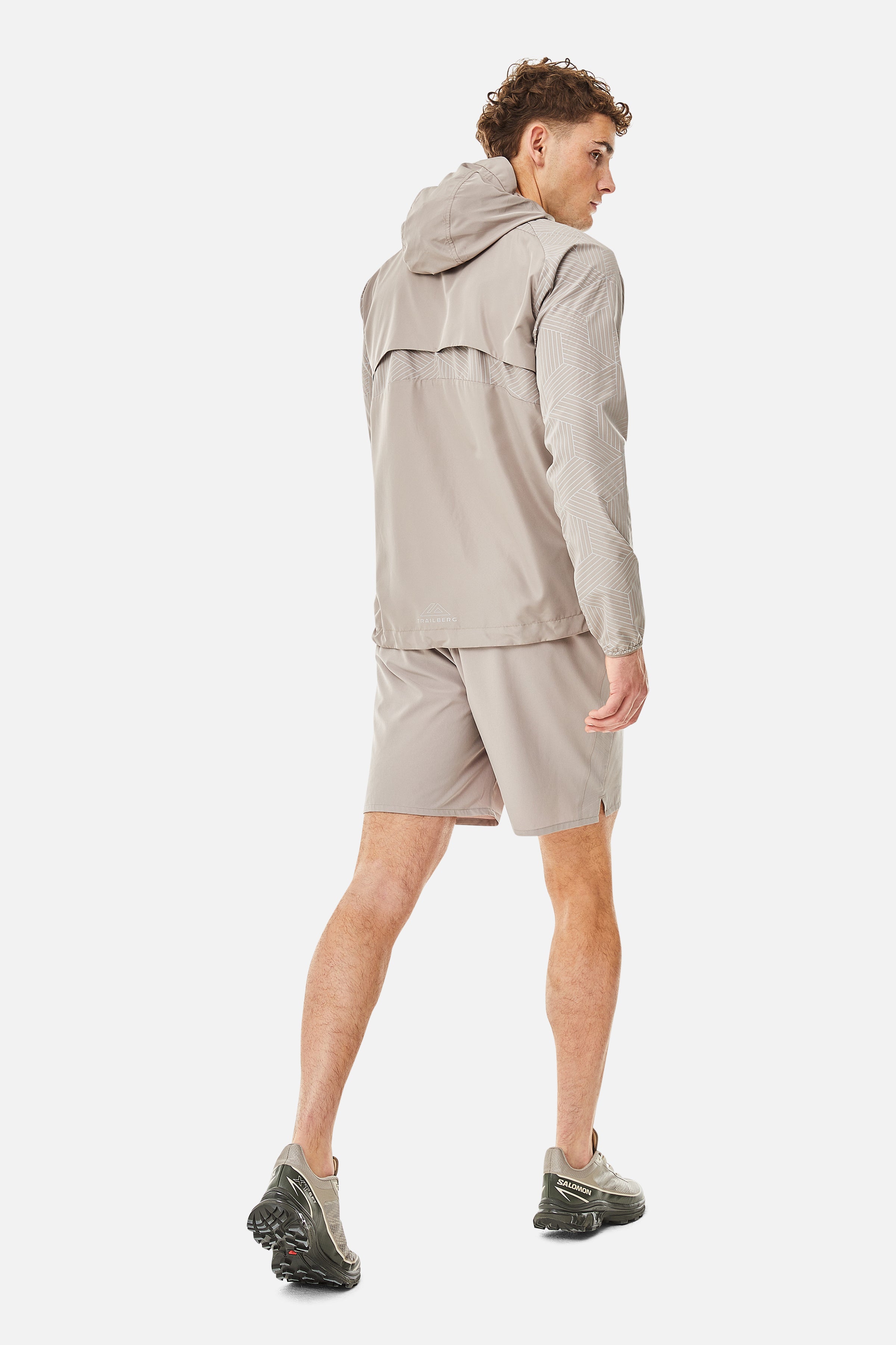 Axis Windbreaker - Pale Taupe