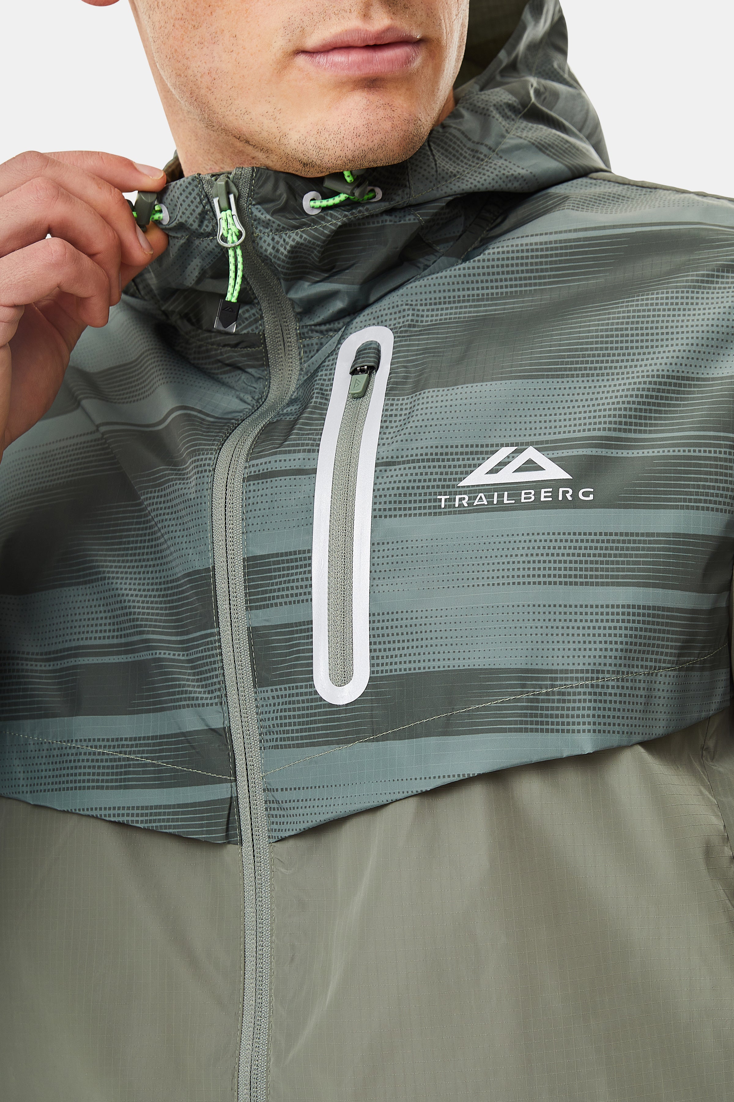 Dimension 2.0 Windbreaker - Pine Dust/Dark Fern