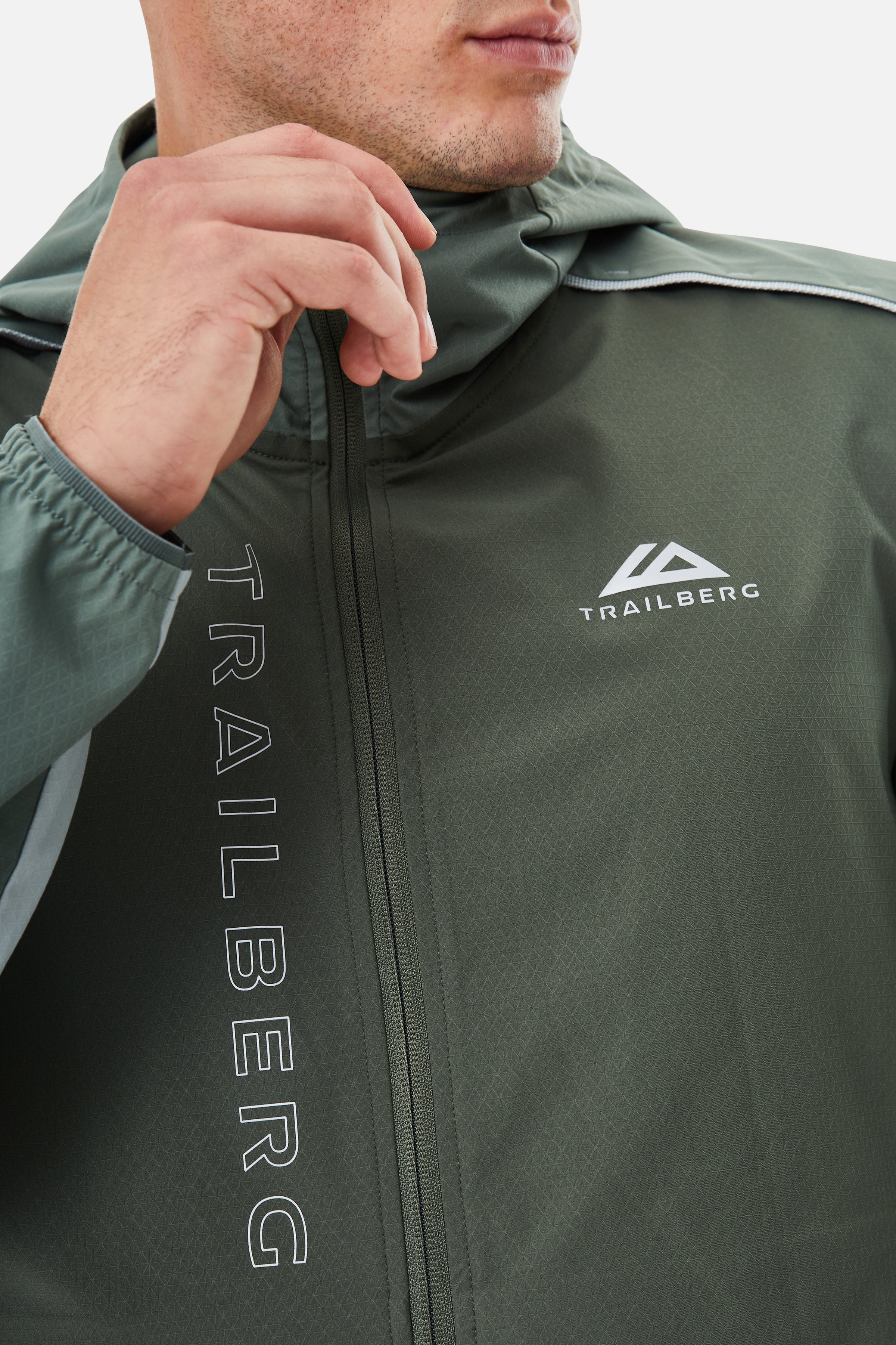 AW25 Triathlon Tracksuit - Pine Dust/Dark Fern