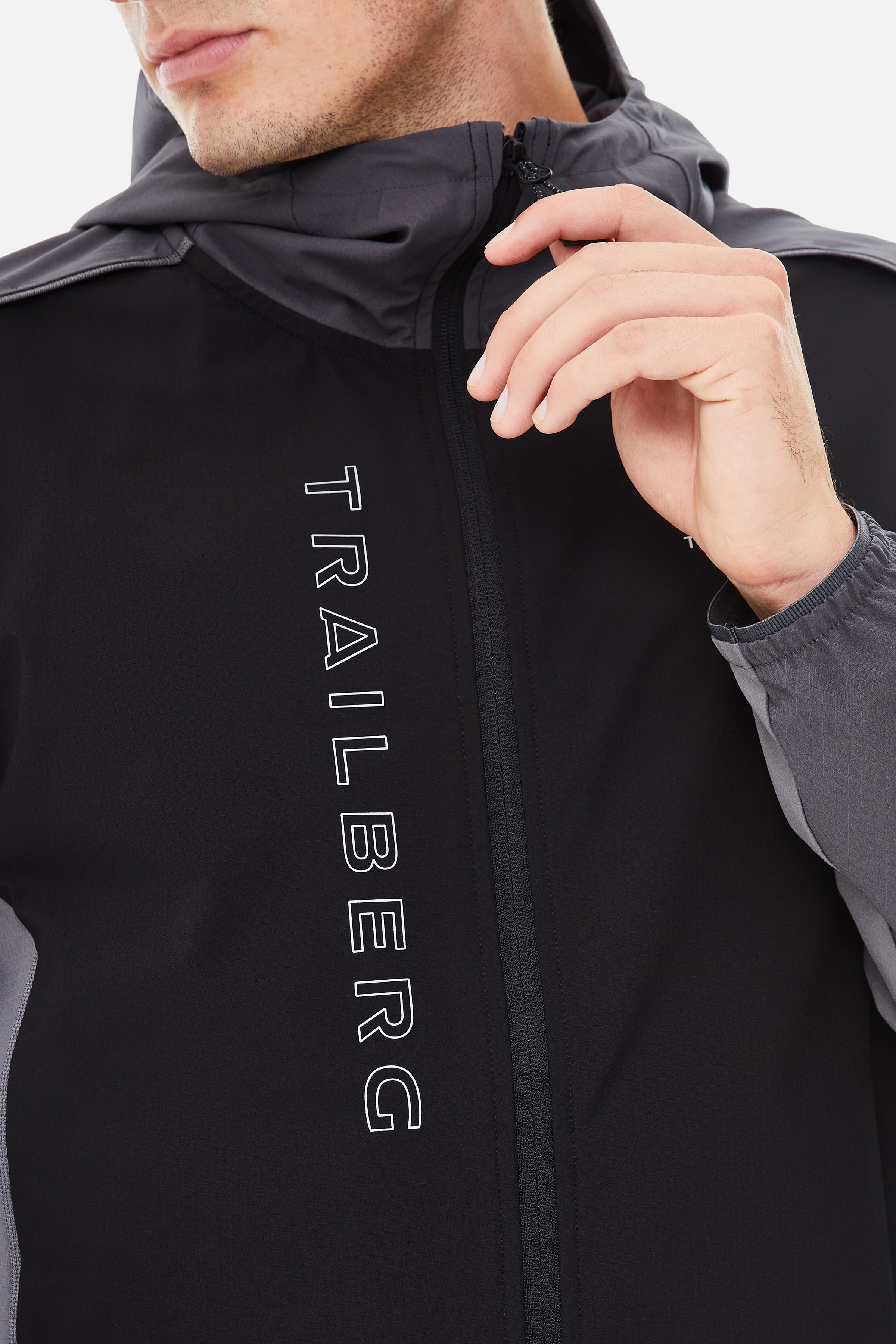 AW25 Triathlon Tracksuit - Black/Volcano Grey/Urban Smoke