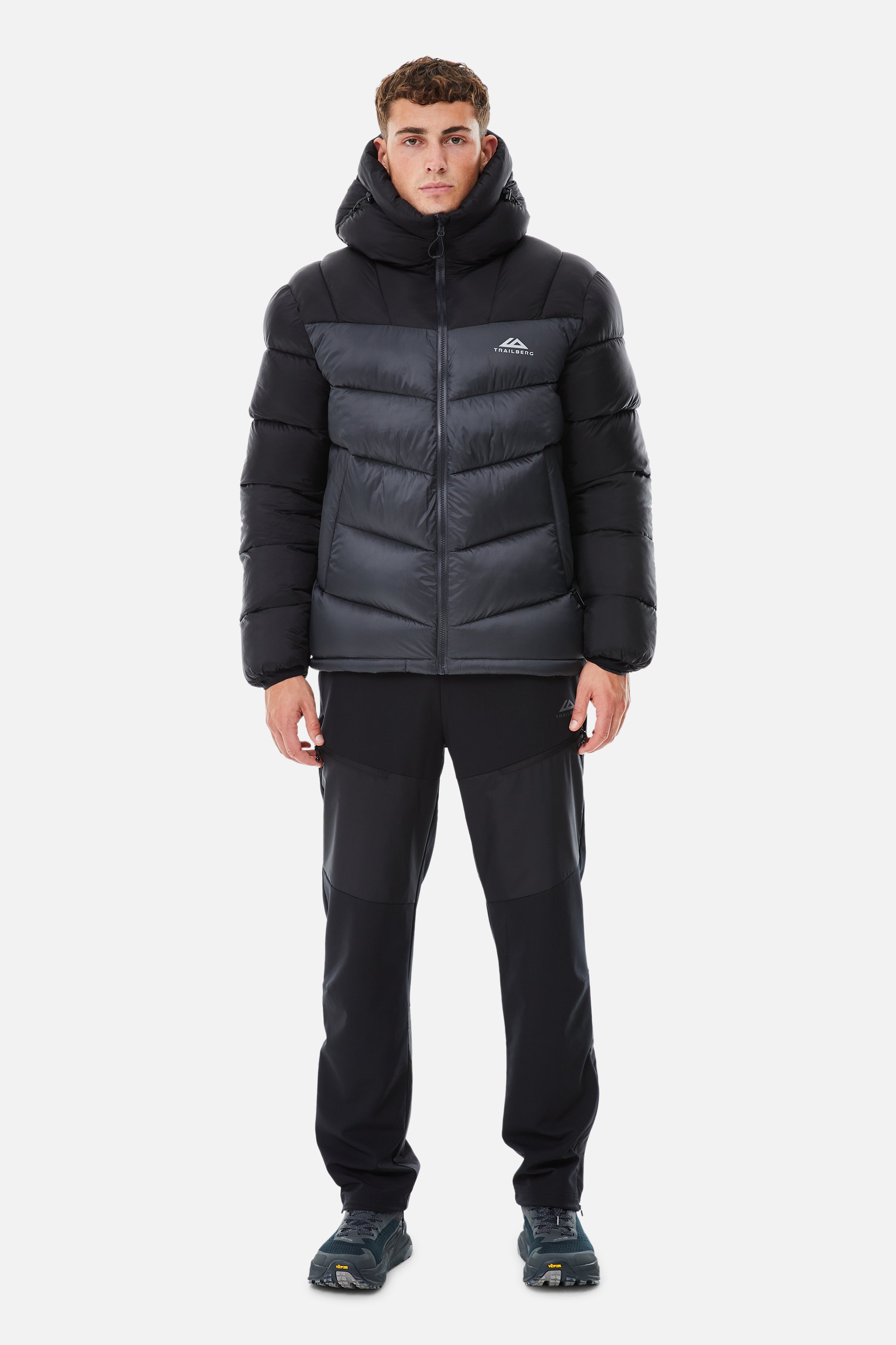 Alpina Insulated Jacket - Black/Volcano Grey