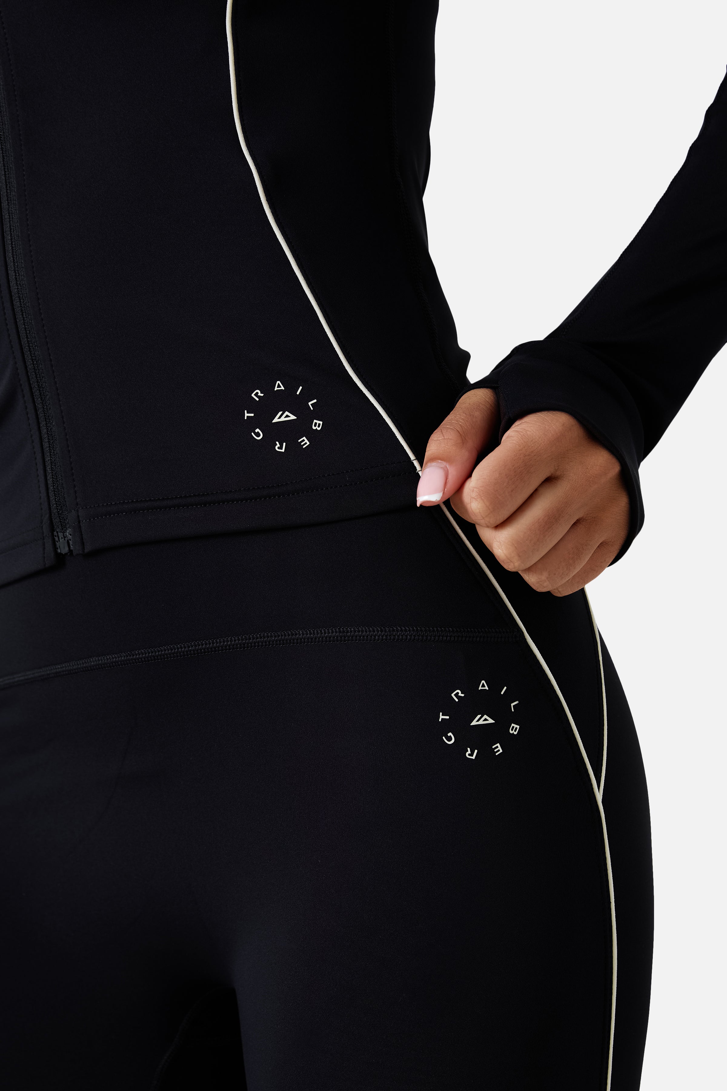 Womens Ignite Full Zip Track Jacket - Black/Candlelight White