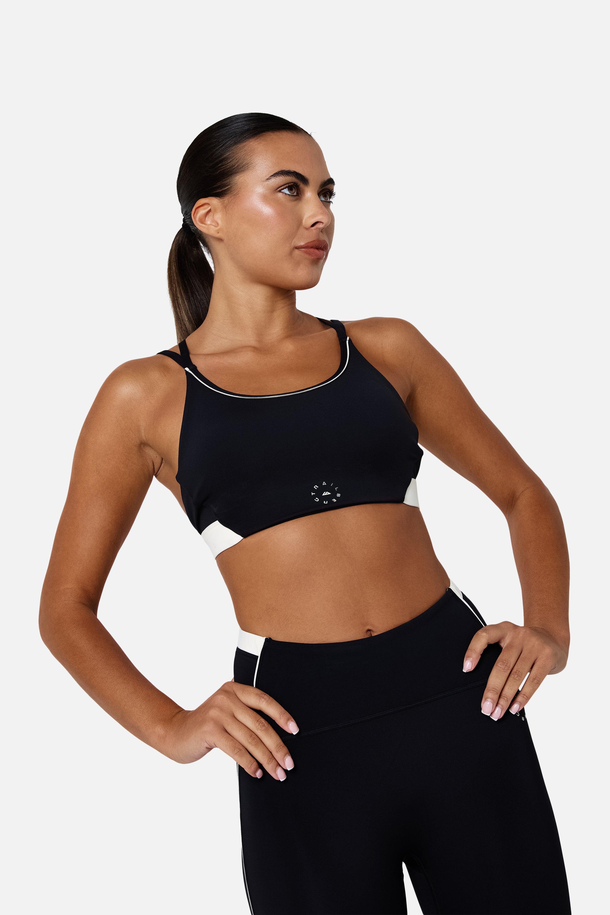 Womens Ignite Sports Bra - Black/Candlelight White