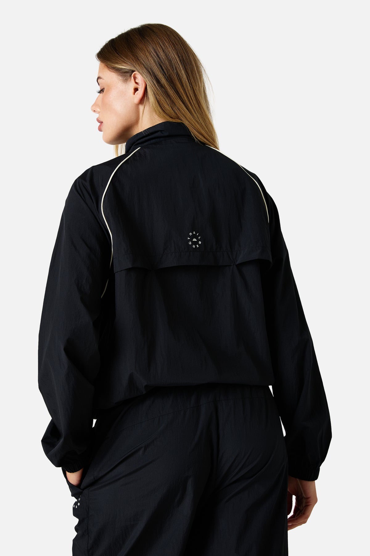 Womens Ignite 2.0 Track Jacket - Black/Candlelight White