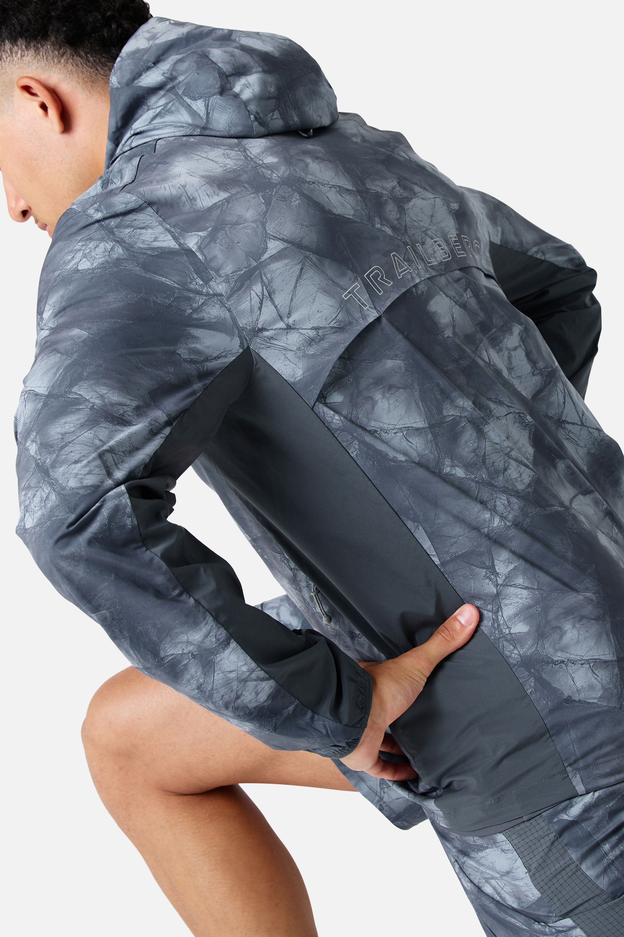 Ice Windbreaker - Graphite Grey