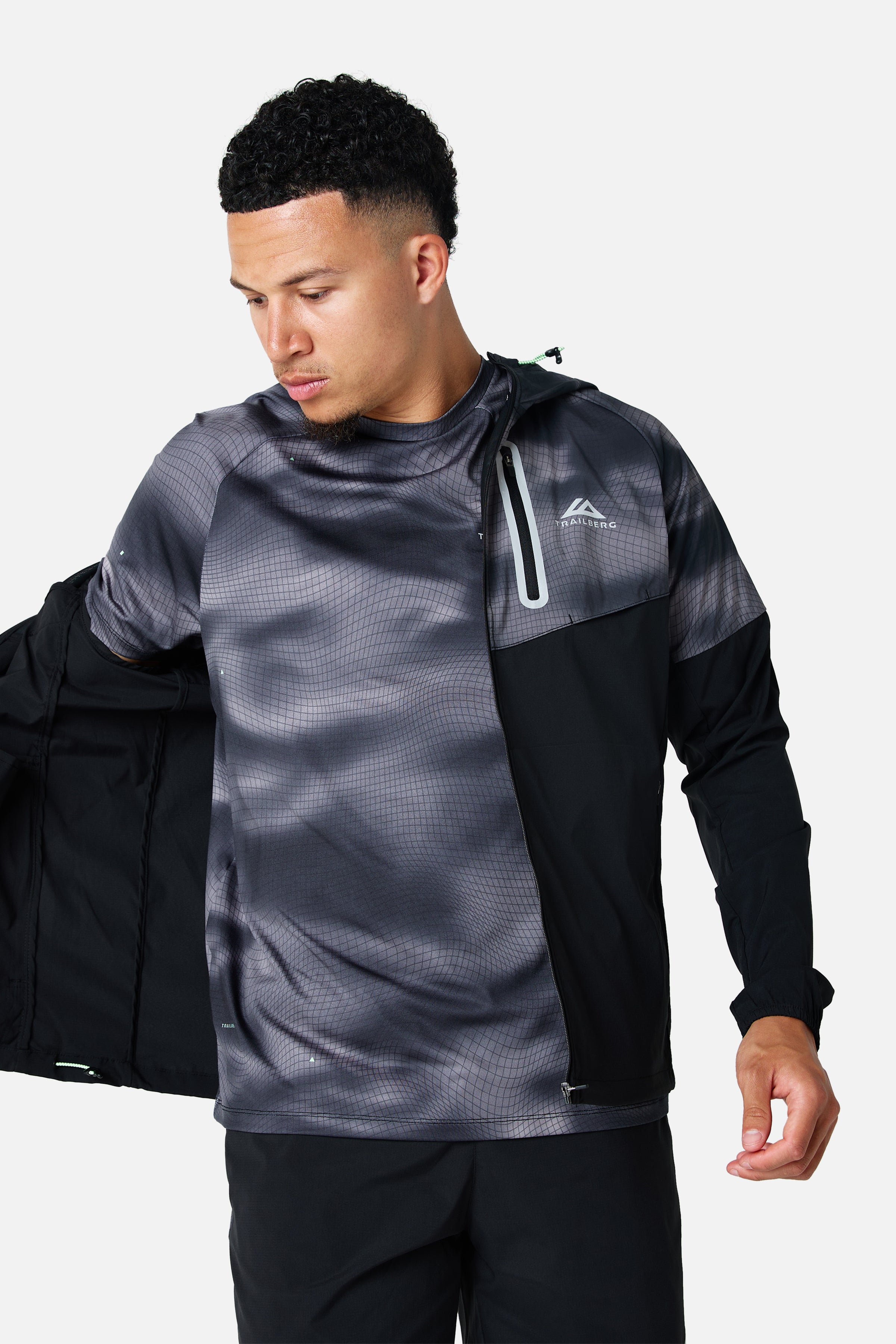 Haze Windbreaker - Black