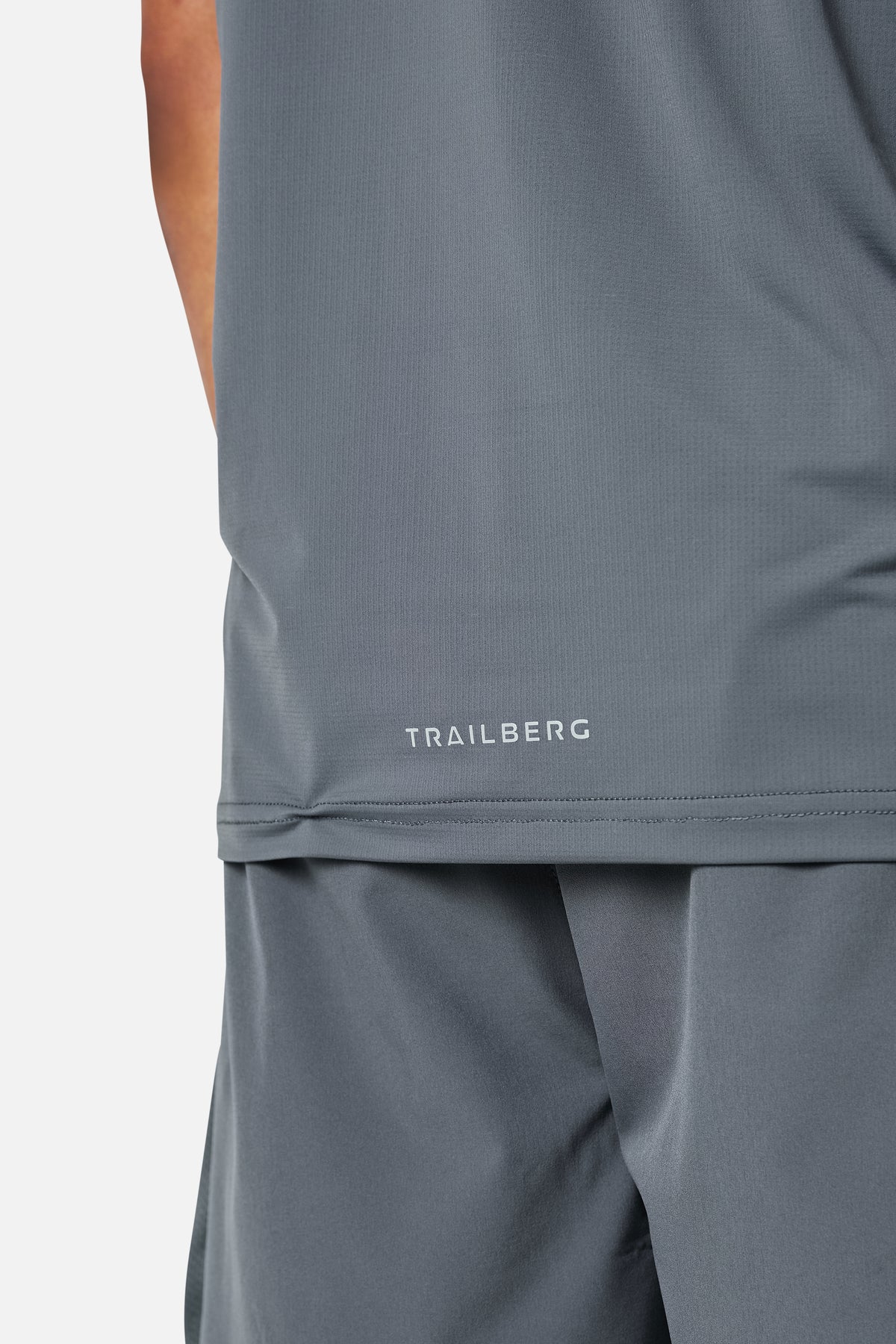 Outrider Tee - Graphite Grey