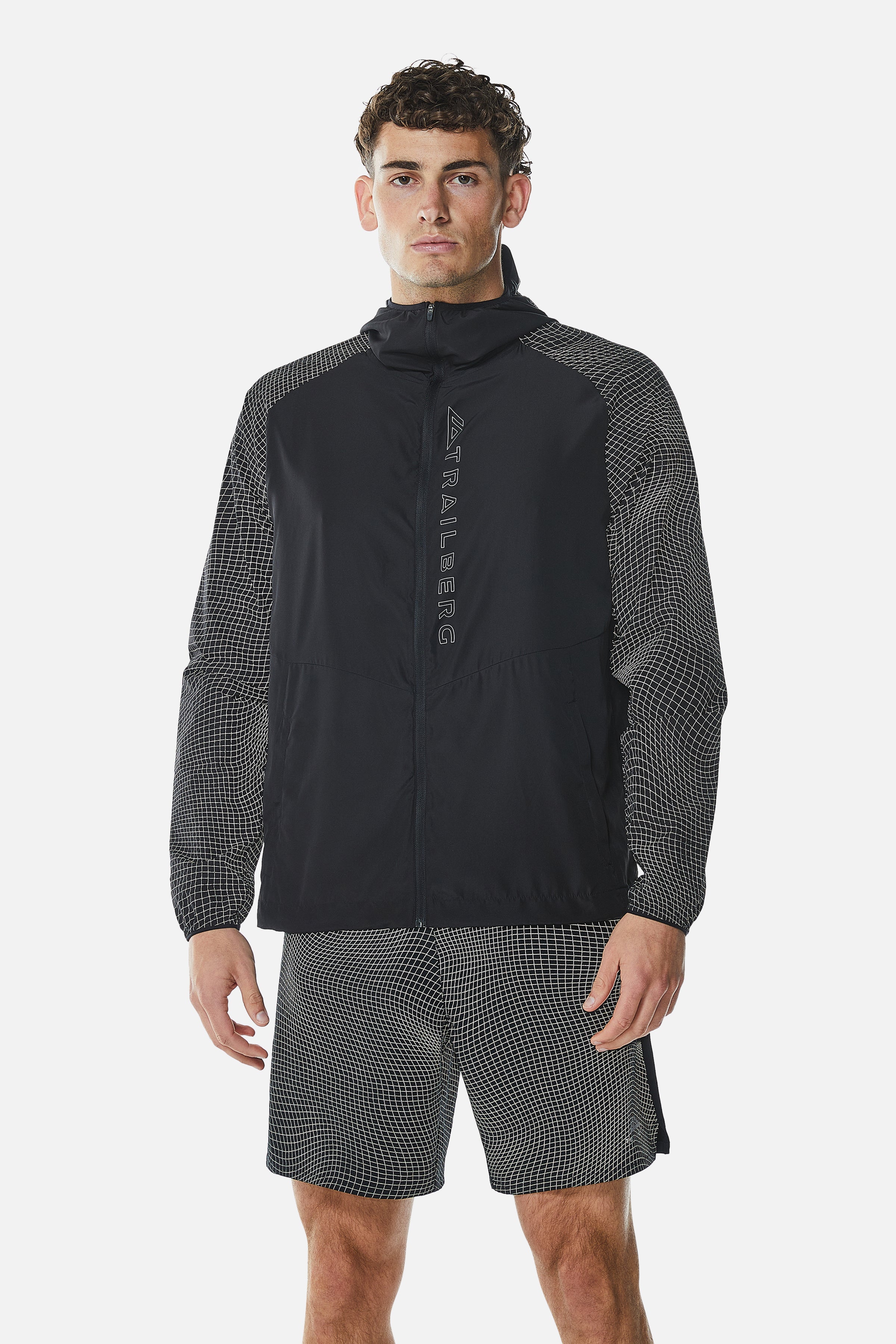 Aspect Windbreaker - Black