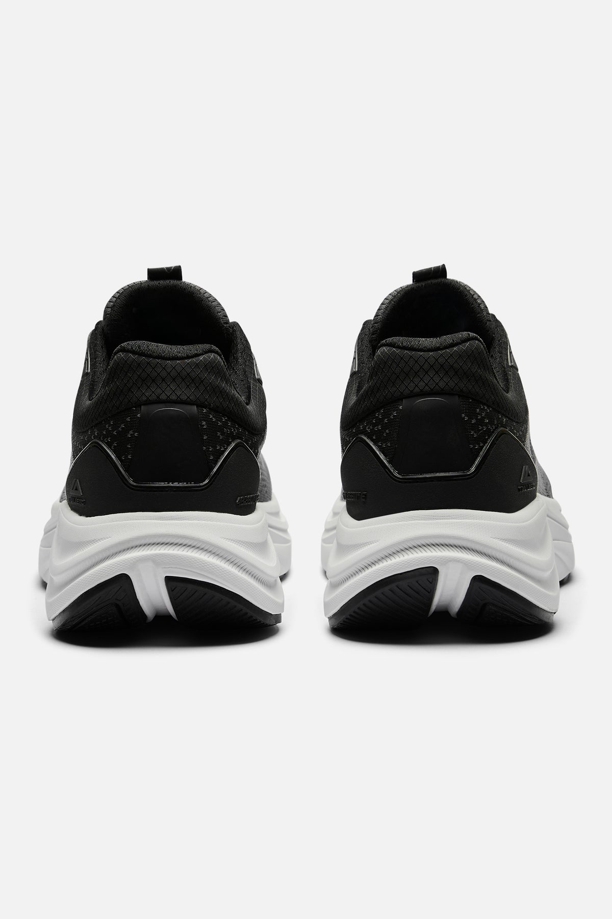 Gaia Road - Volcano Grey/ Black