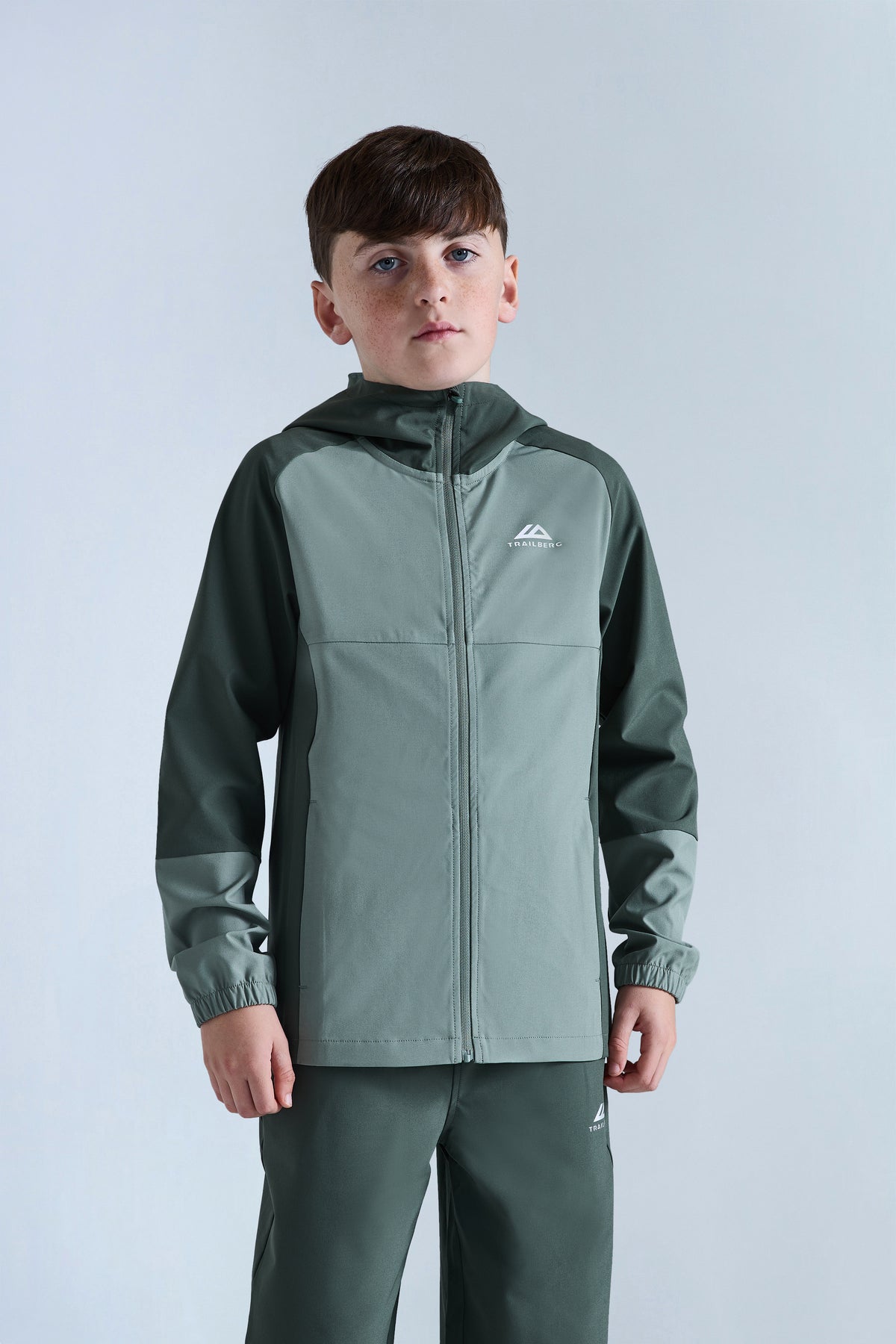 Essentials Hood Tidal Green Dark Fern