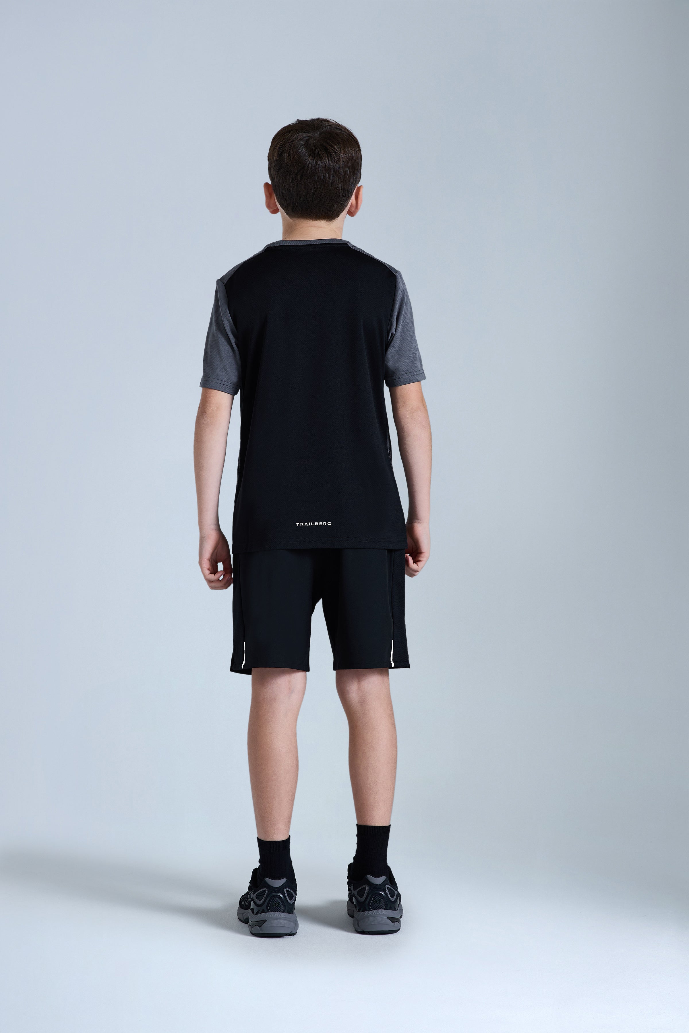 Boys Essentials Tee - Black/Urban Smoke