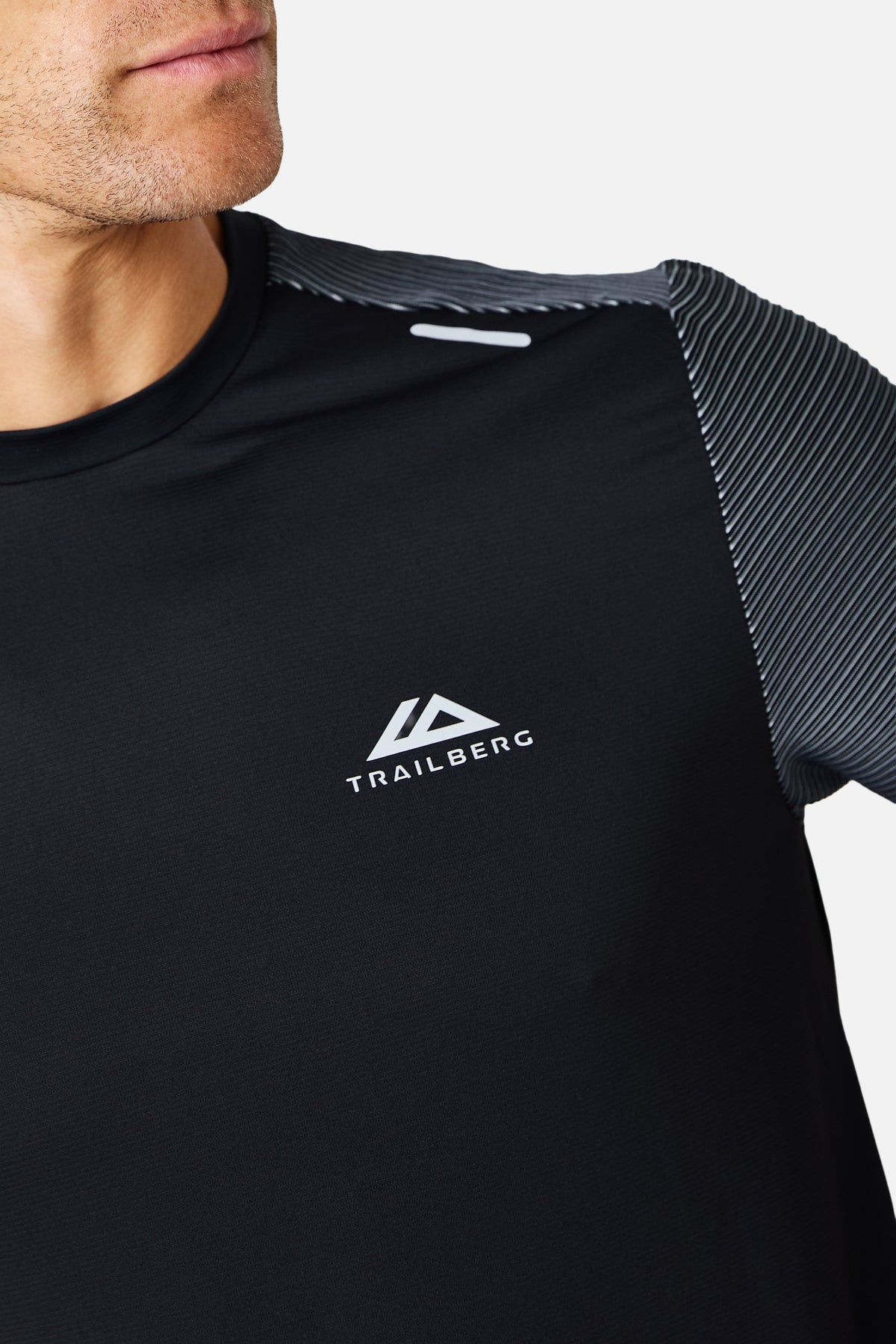 Equator Twinset - Black
