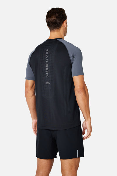 Rapid Dash Seamless Tee - Black/Volcano Grey