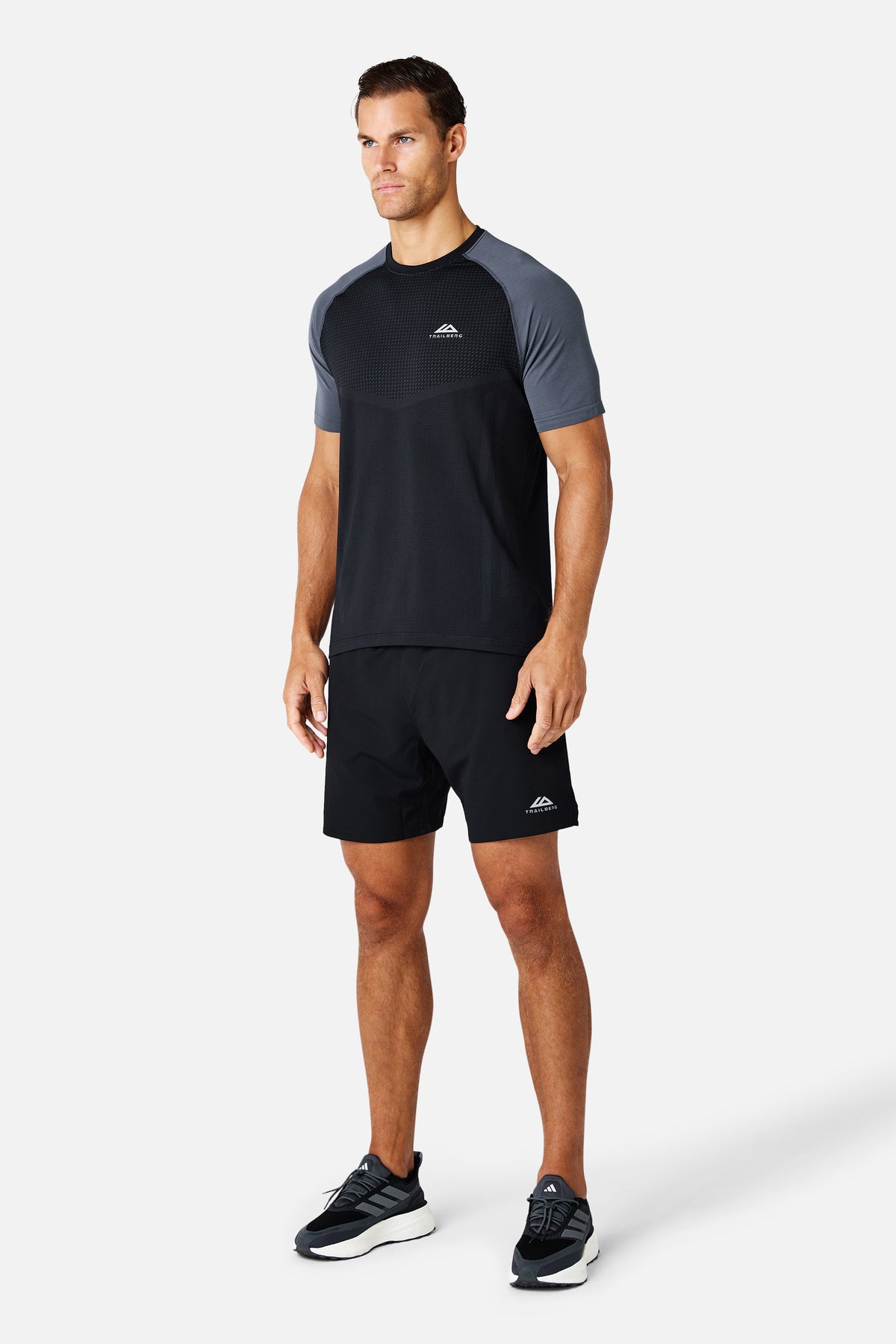 Rapid Dash Seamless Tee - Black/Volcano Grey
