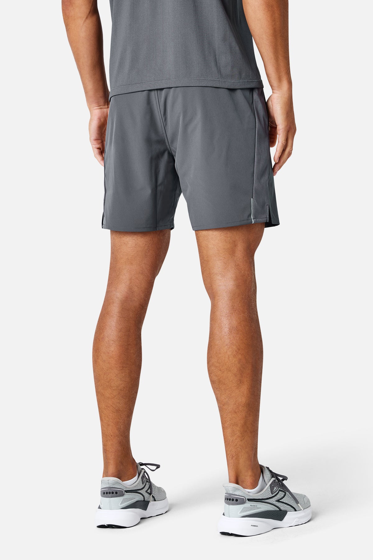 Essentials 2.0 Short - Graphite Grey